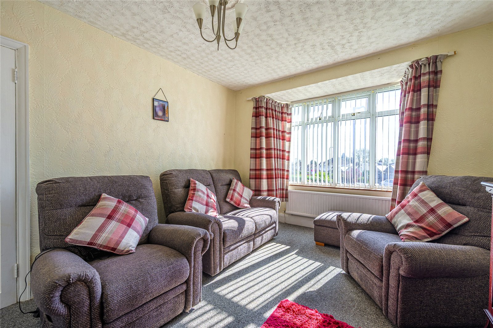 Uplands Avenue, Willenhall, Wolverhampton, WV13 - DB Roberts