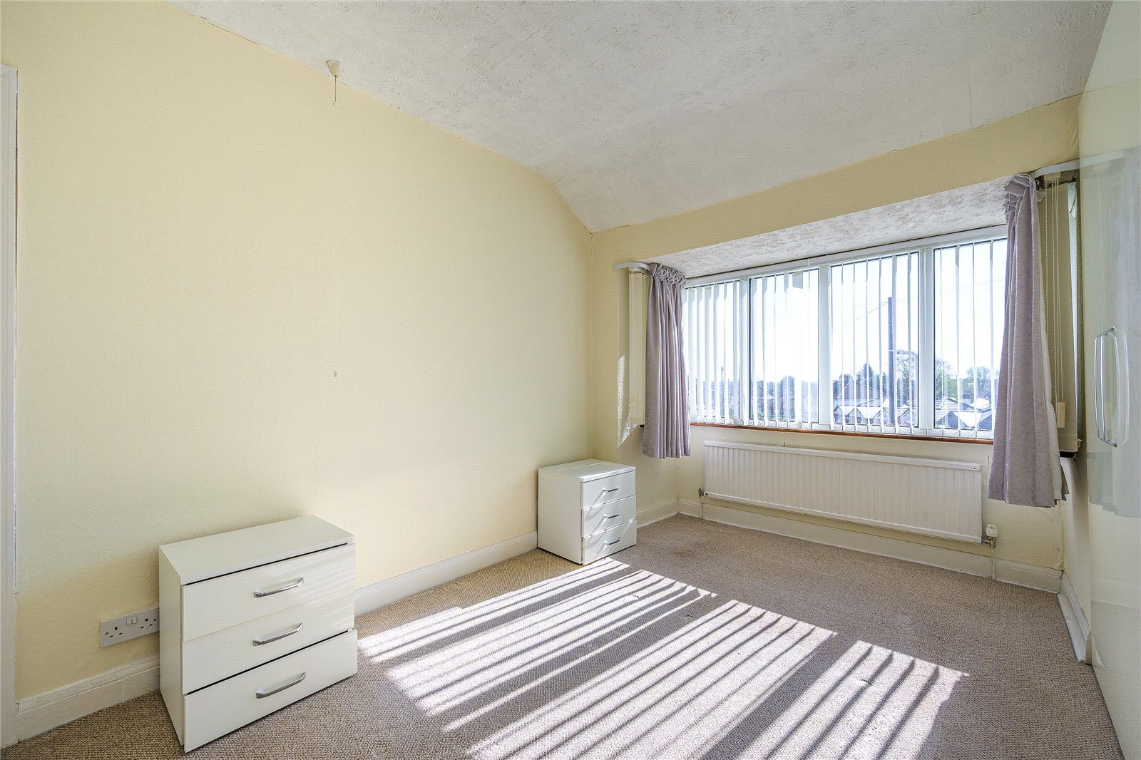 Uplands Avenue, Willenhall, Wolverhampton, WV13 - DB Roberts