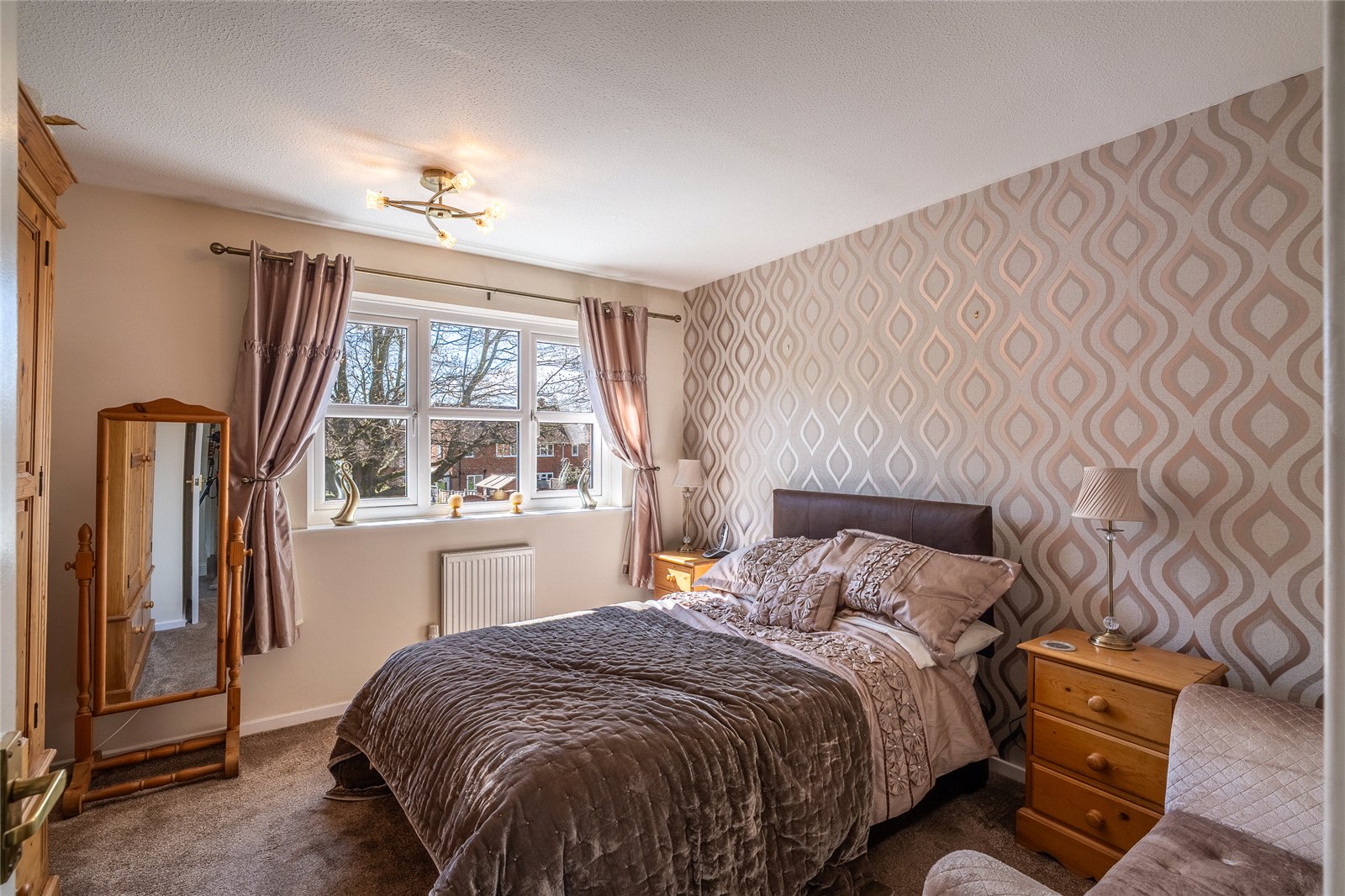 Bluebell Crescent, Wednesfield, Wolverhampton, WV11 - DB Roberts