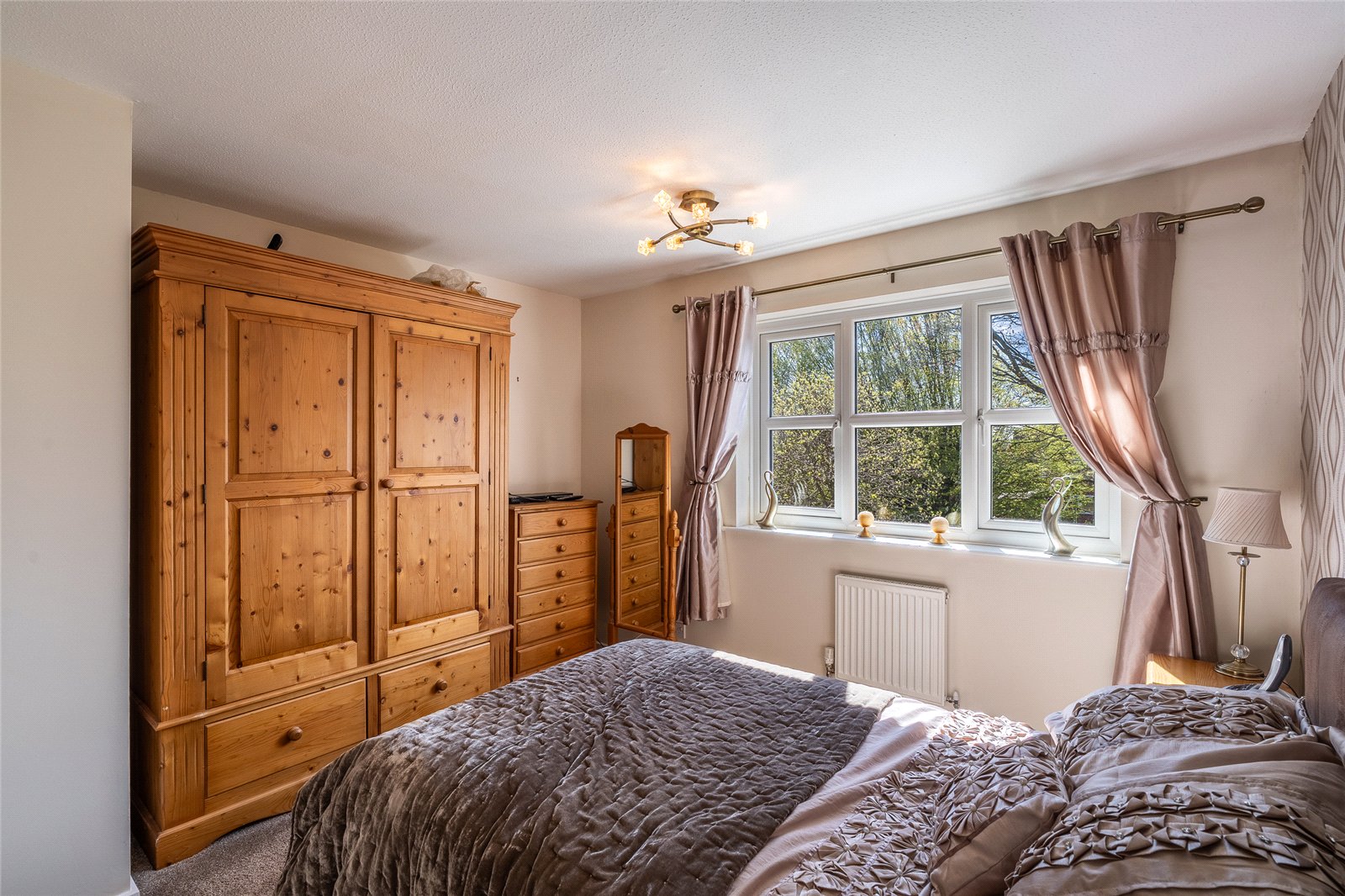 Bluebell Crescent, Wednesfield, Wolverhampton, WV11 - DB Roberts