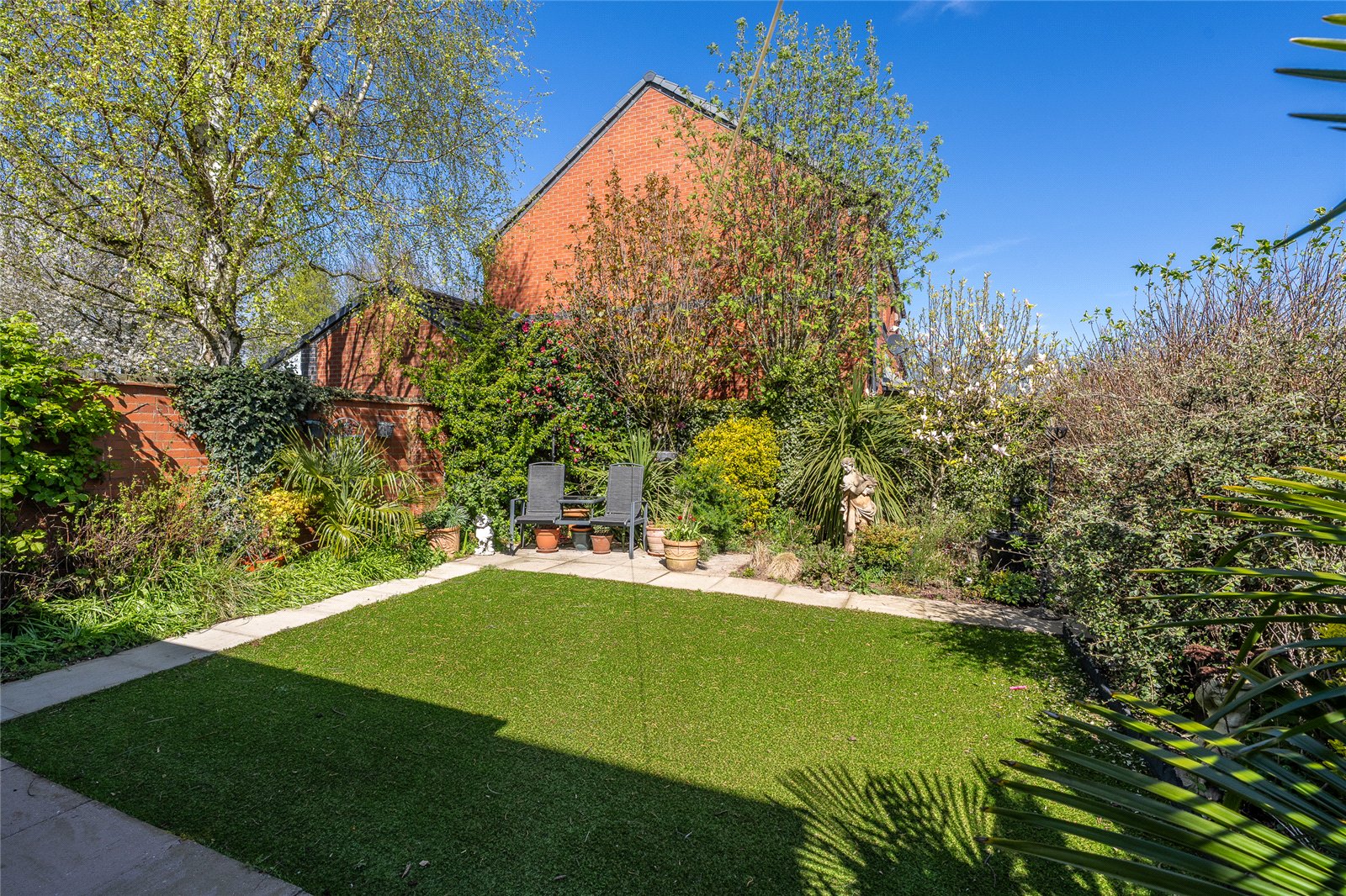Bluebell Crescent, Wednesfield, Wolverhampton, WV11 - DB Roberts