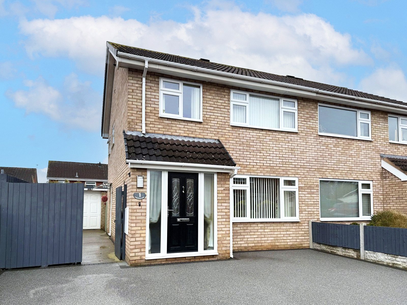 Chaffinch Way, Sundorne Grove, Shrewsbury, SY1 - DB Roberts