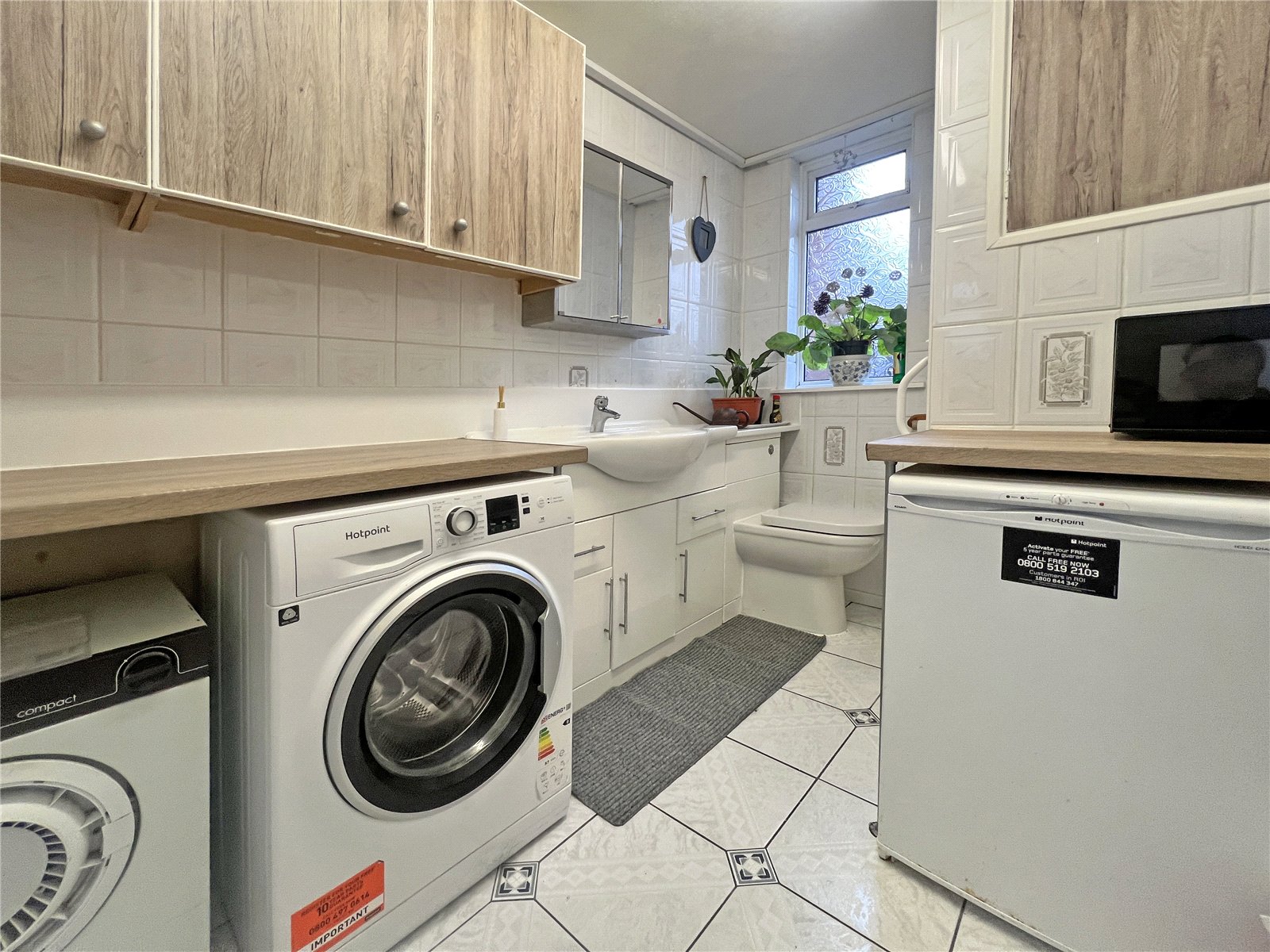 Deercote, Telford, Shropshire, TF3 - DB Roberts