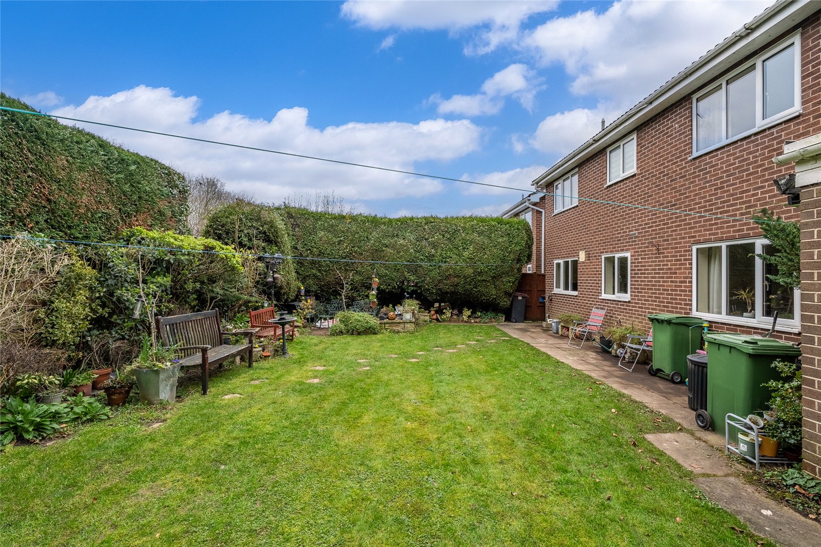 Donnerville Close, Wellington, Telford, TF1 - DB Roberts