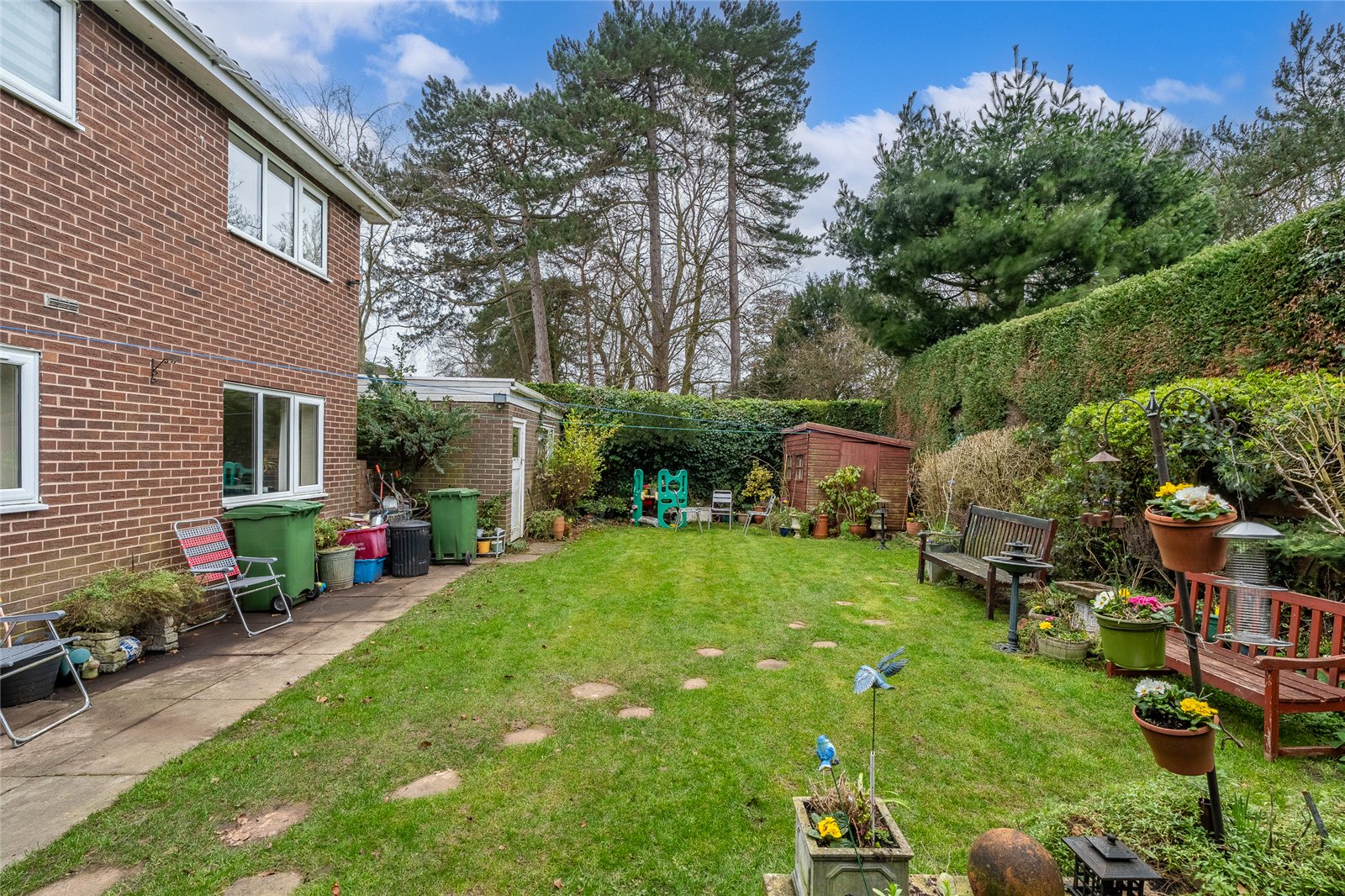 Donnerville Close, Wellington, Telford, TF1 - DB Roberts