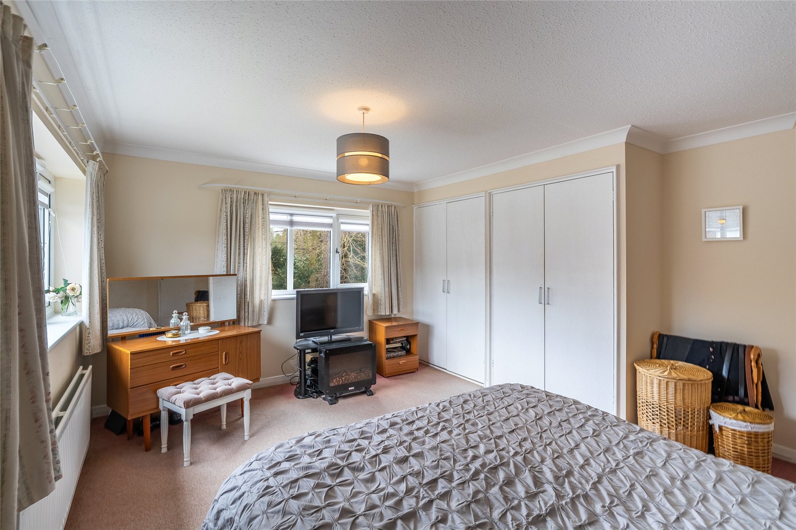 Donnerville Close, Wellington, Telford, TF1 - DB Roberts