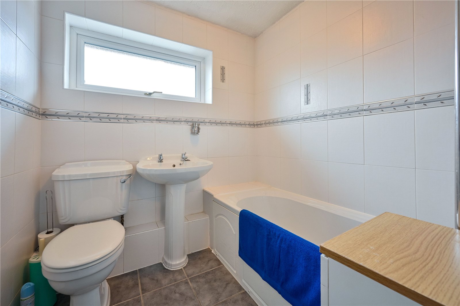Oldfields Crescent, Great Haywood, Stafford, ST18 - DB Roberts