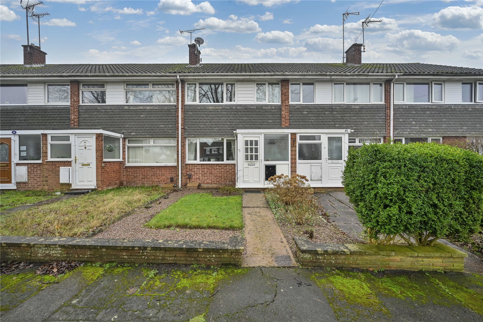 Oldfields Crescent, Great Haywood, Stafford, ST18 - DB Roberts