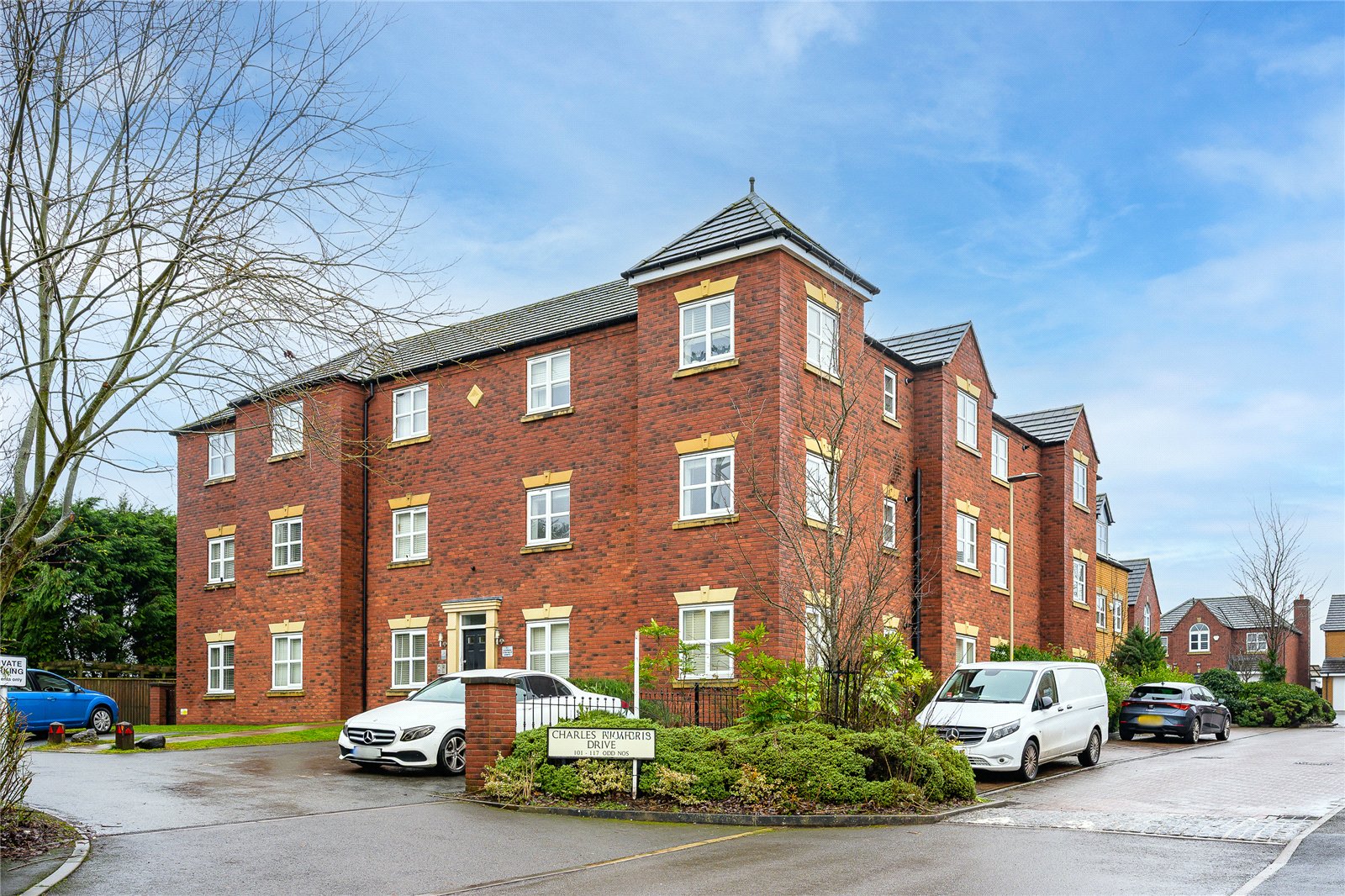 Charles Hayward Drive, Dovedale, Wolverhampton, WV4 - DB Roberts