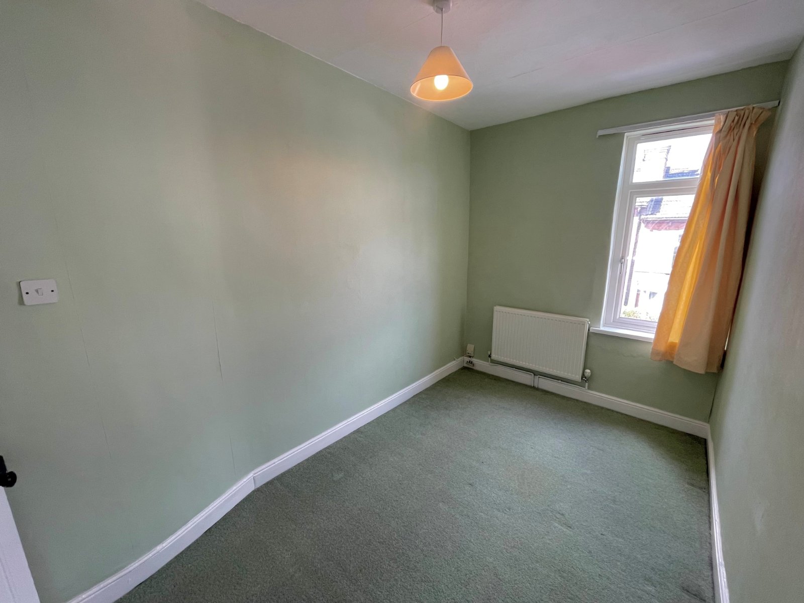 Rayleigh Road, Wolverhampton, West Midlands, WV3 - DB Roberts
