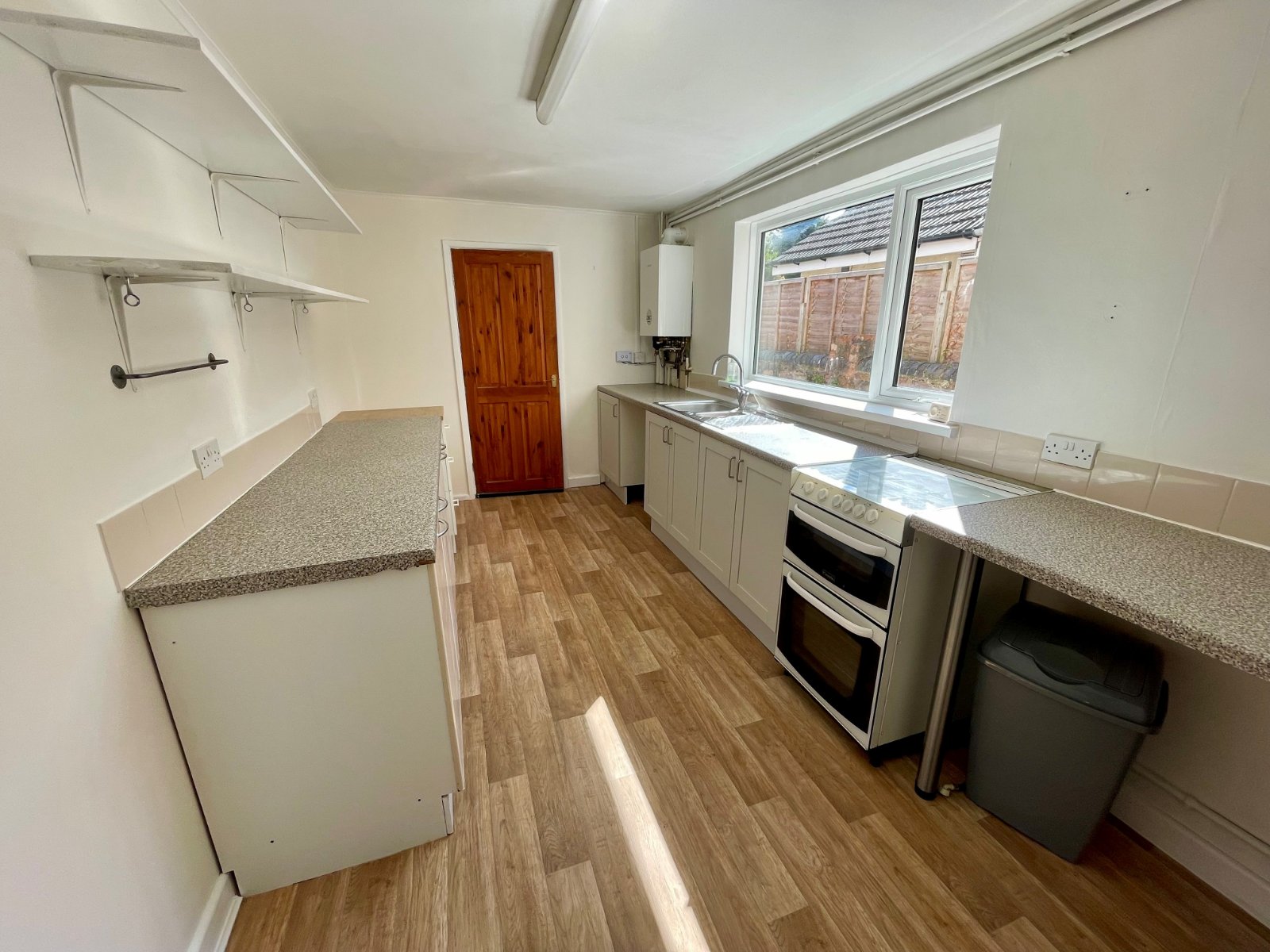 Rayleigh Road, Wolverhampton, West Midlands, WV3 - DB Roberts