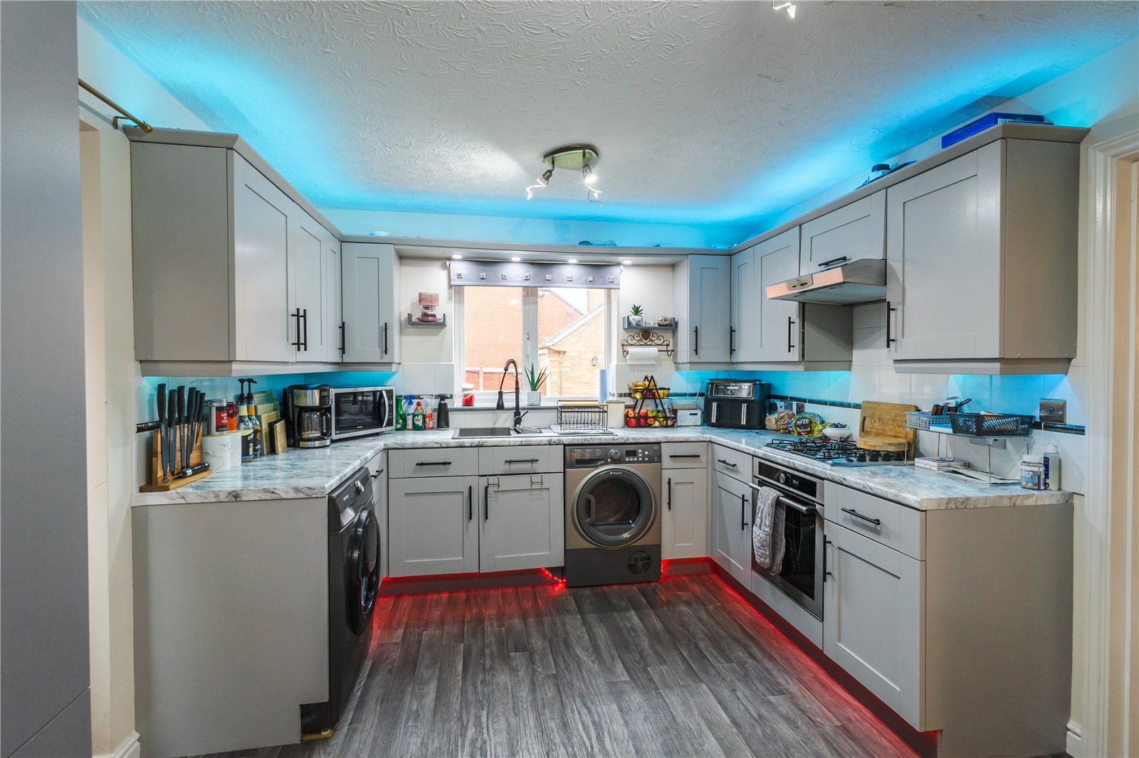 Caldera Road, Hadley, Telford, TF1 - DB Roberts