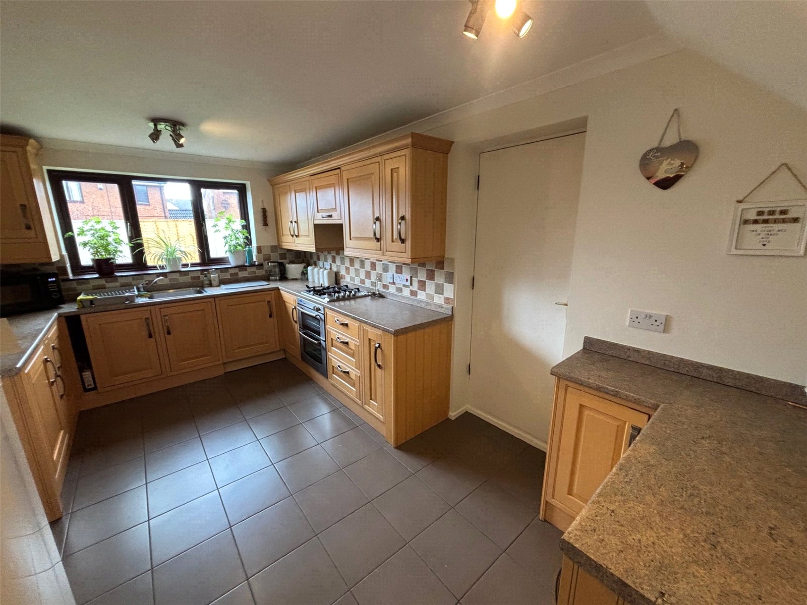 Damson Drive, The Rock, Telford, TF3 - DB Roberts