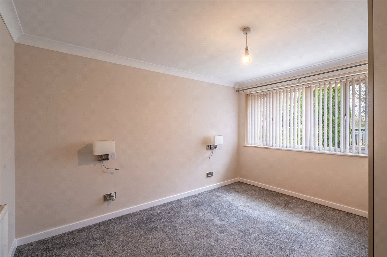 Athol Drive, St. Georges, Telford, TF2 - DB Roberts