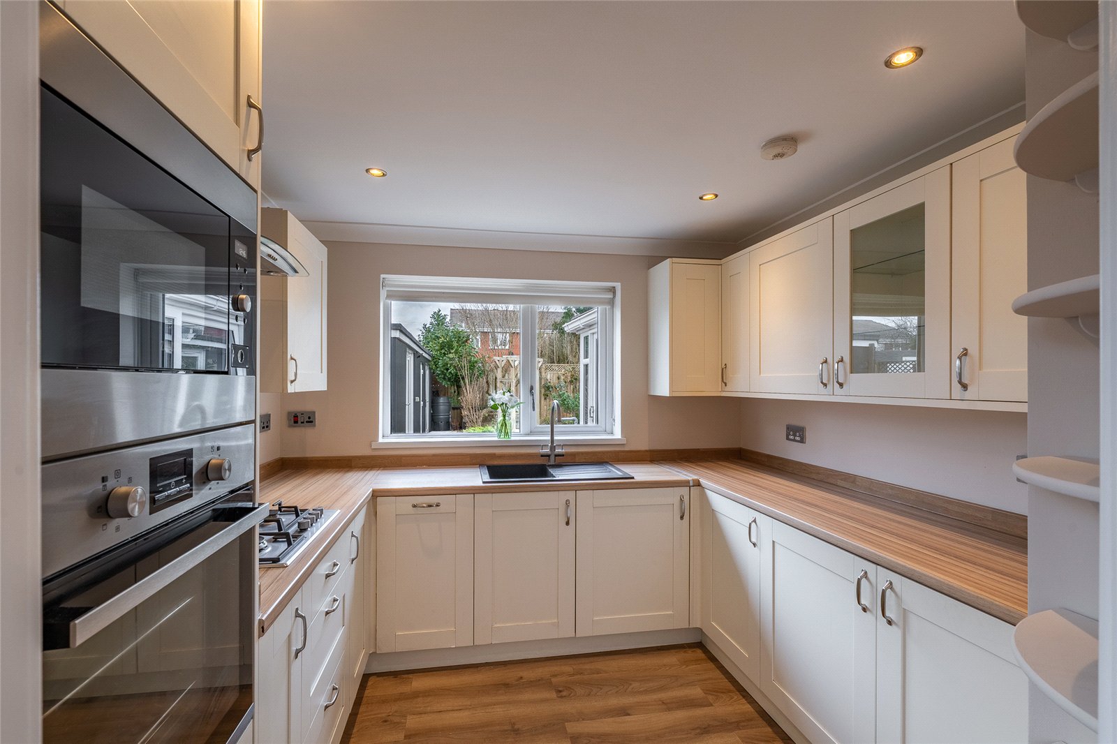 Athol Drive, St. Georges, Telford, TF2 - DB Roberts