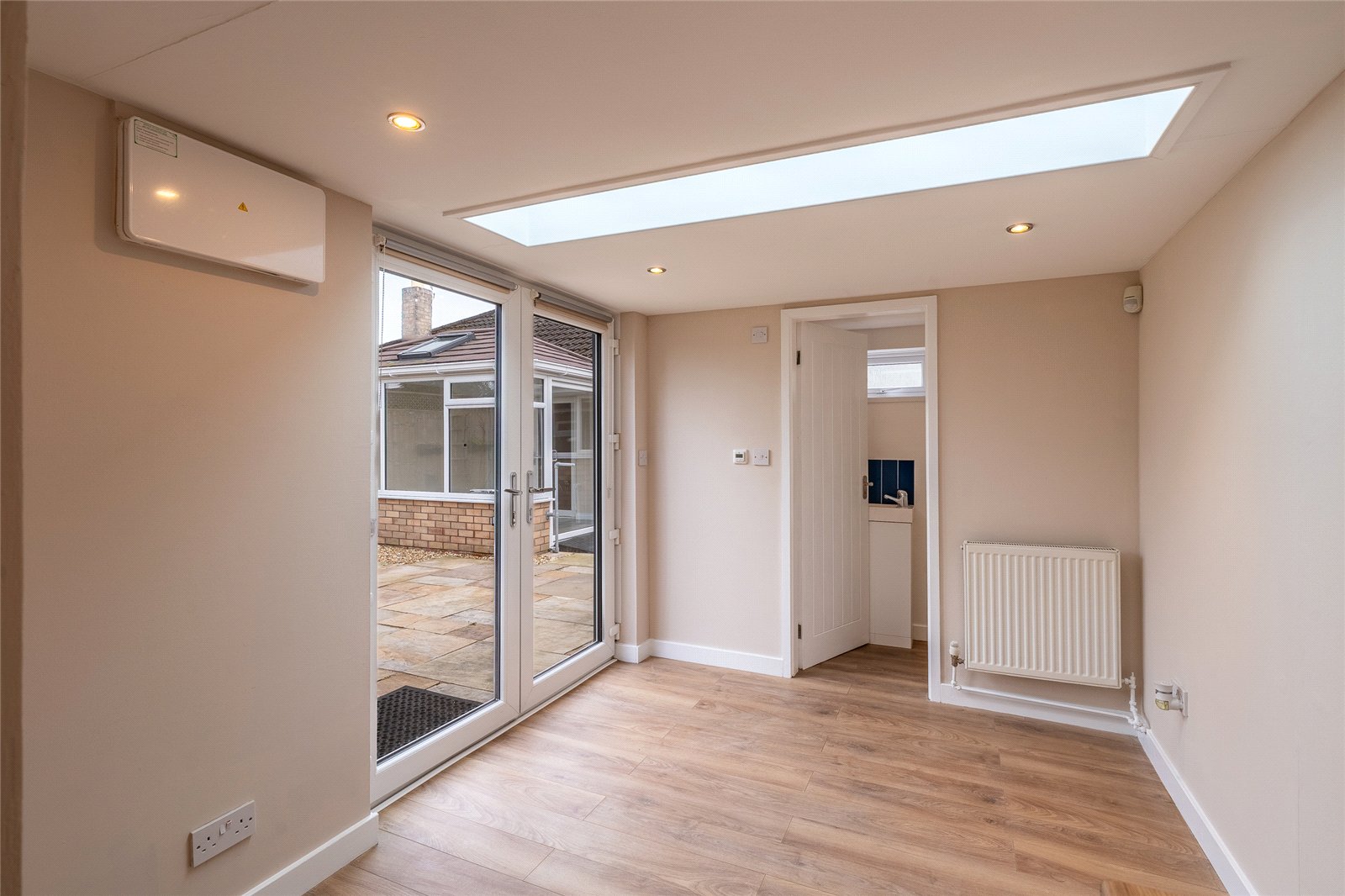 Athol Drive, St. Georges, Telford, TF2 - DB Roberts