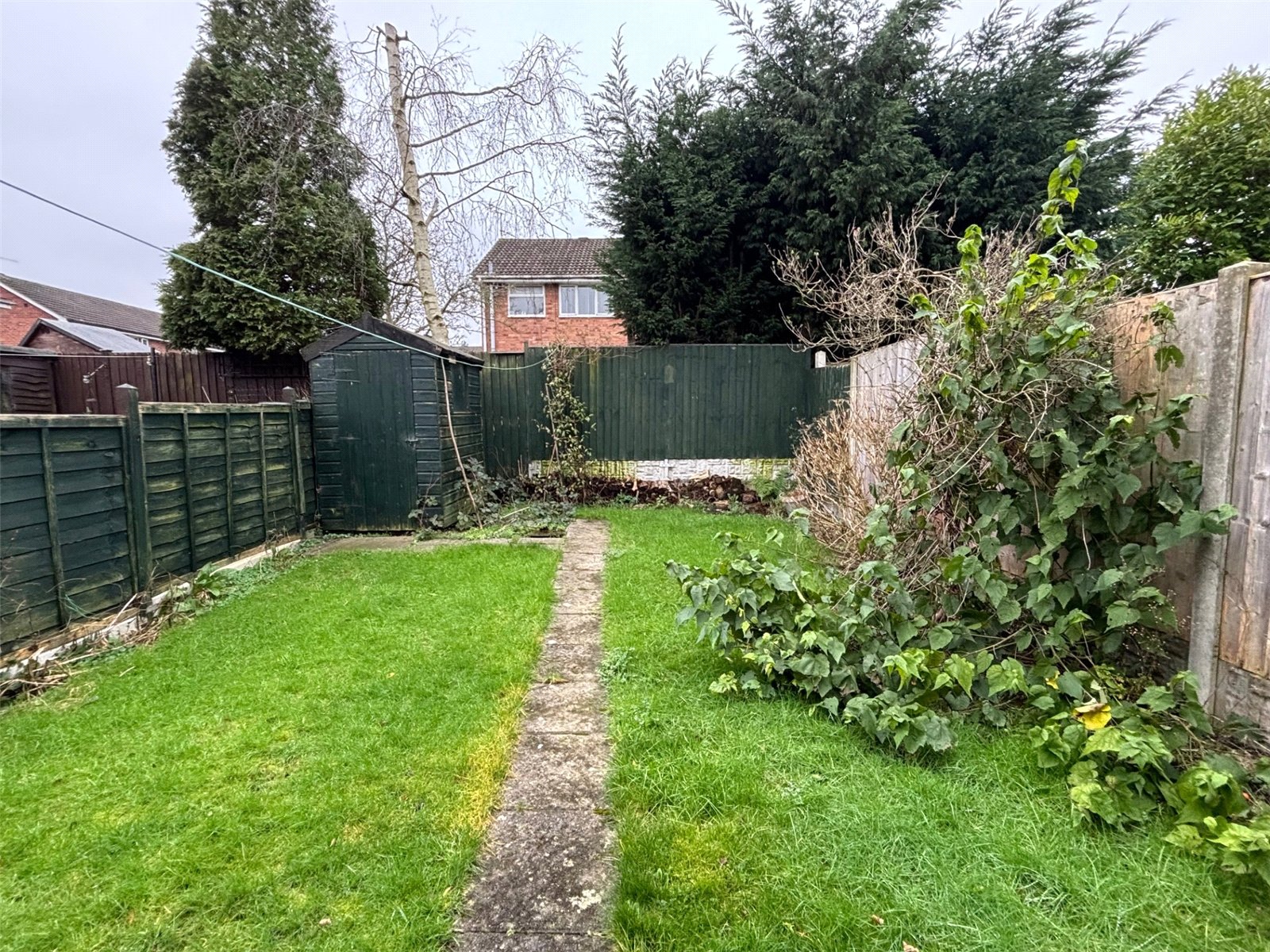Walker Crescent, St. Georges, Telford, TF2 - DB Roberts