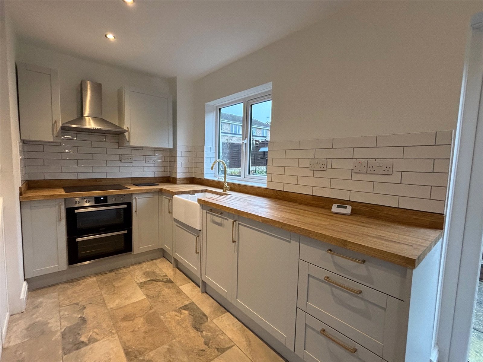 Walker Crescent, St. Georges, Telford, TF2 - DB Roberts