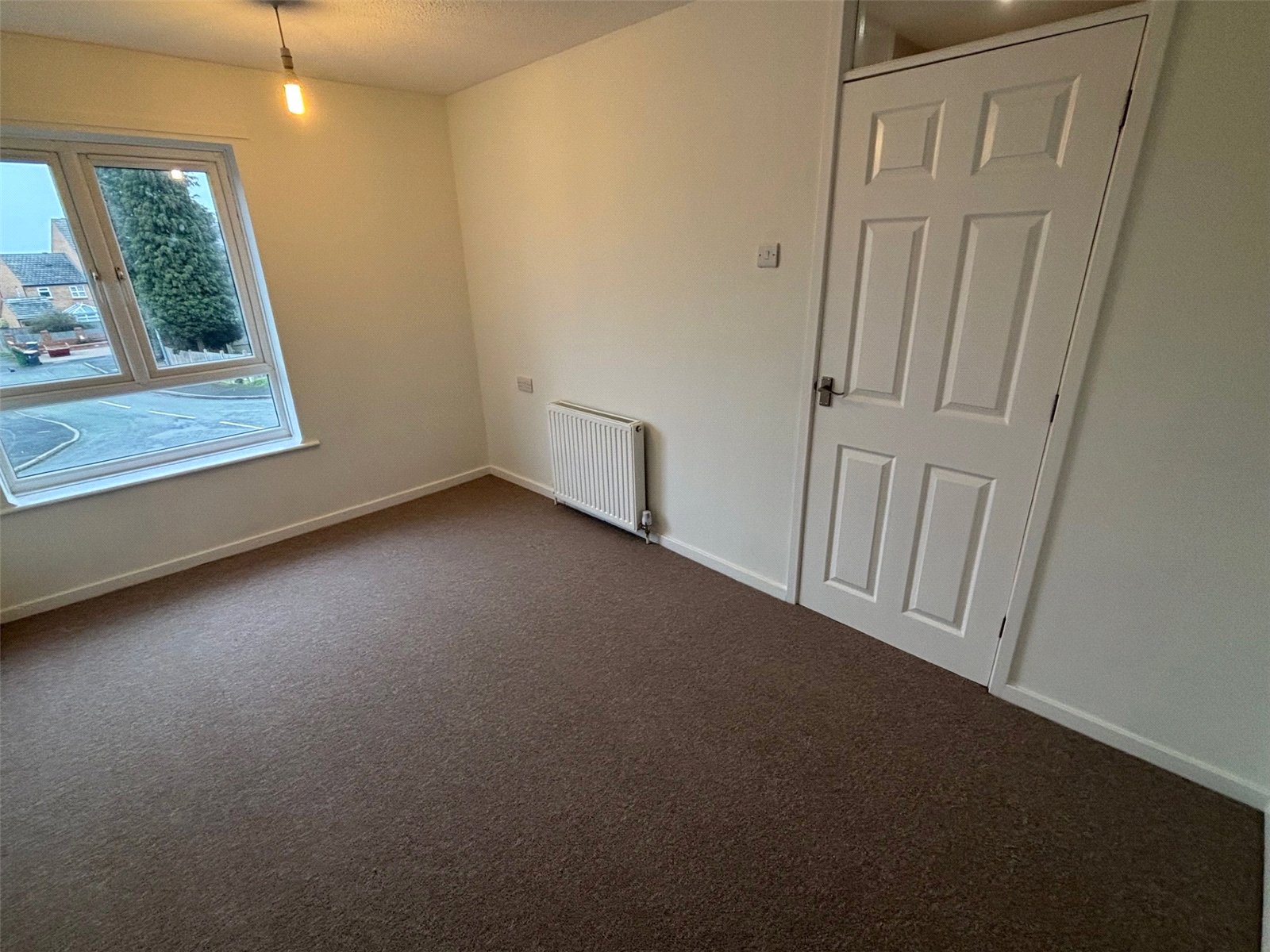 Walker Crescent, St. Georges, Telford, TF2 - DB Roberts
