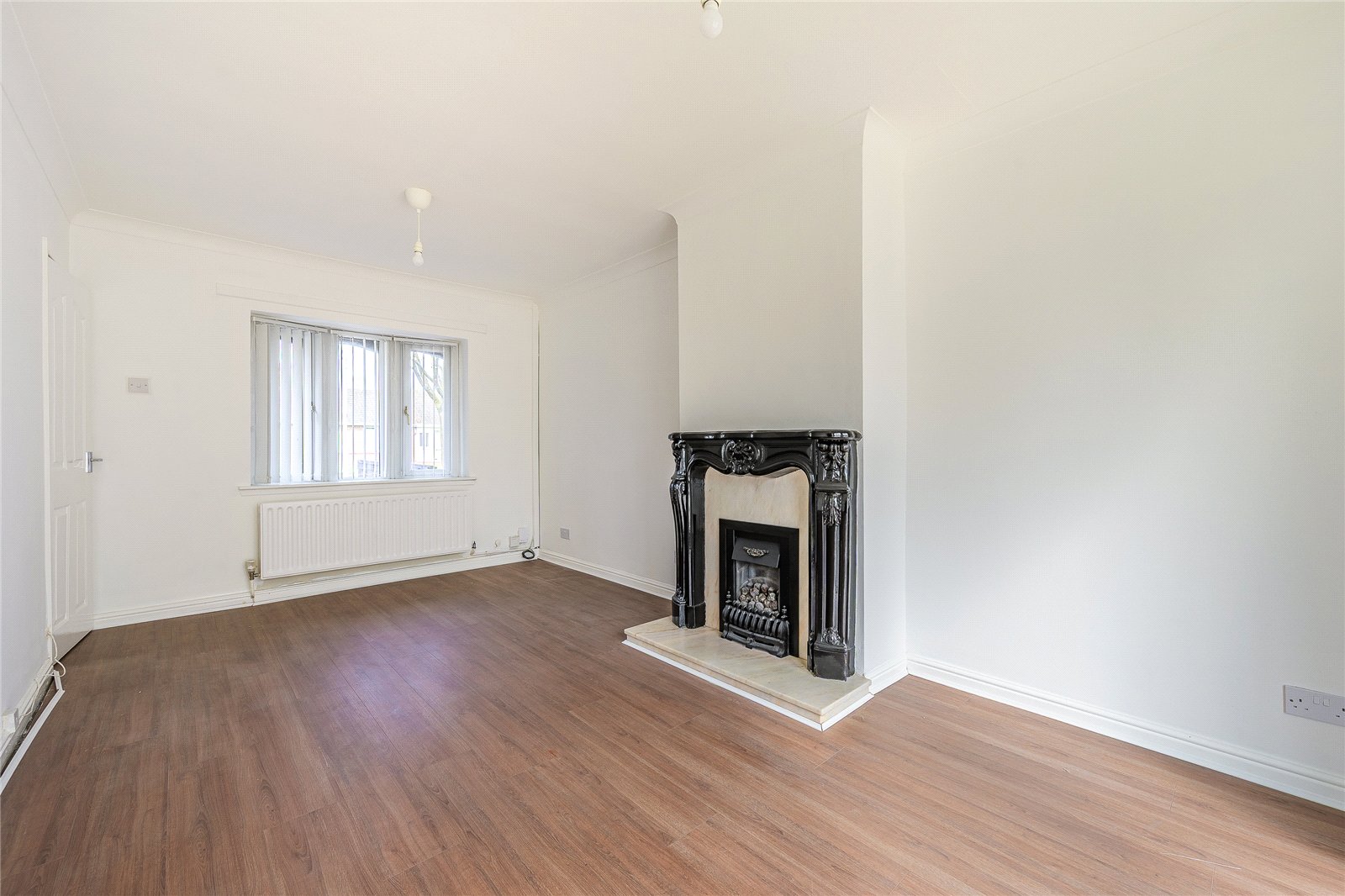 Hawkley Road, Deansfield, Wolverhampton, WV1 - DB Roberts