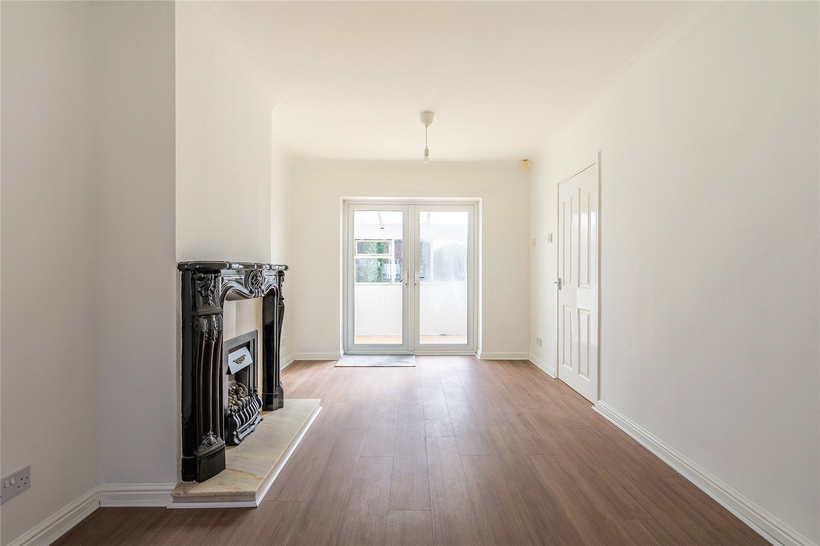 Hawkley Road, Deansfield, Wolverhampton, WV1 - DB Roberts