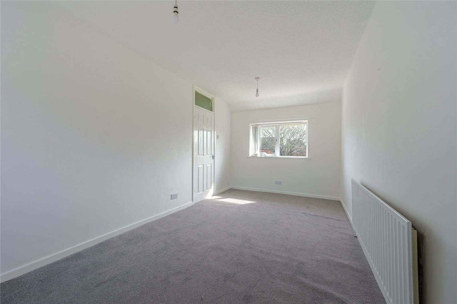 Hawkley Road, Deansfield, Wolverhampton, WV1 - DB Roberts