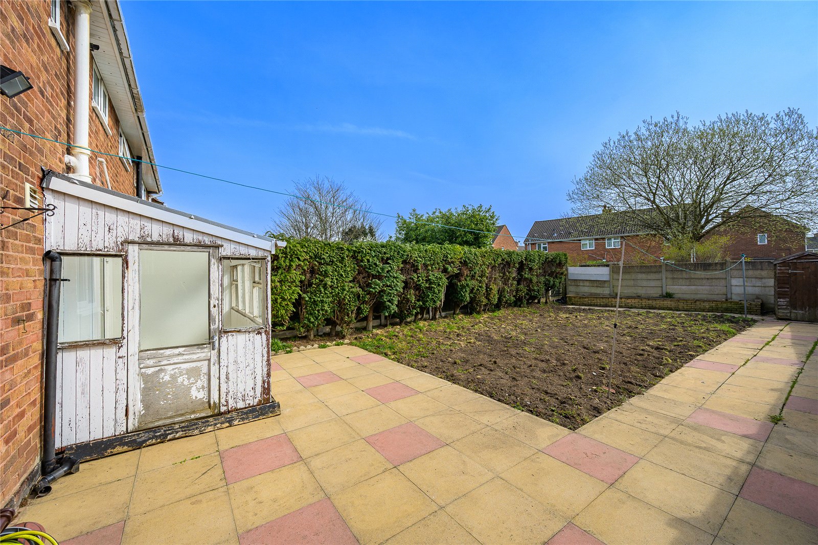 Hawkley Road, Deansfield, Wolverhampton, WV1 - DB Roberts