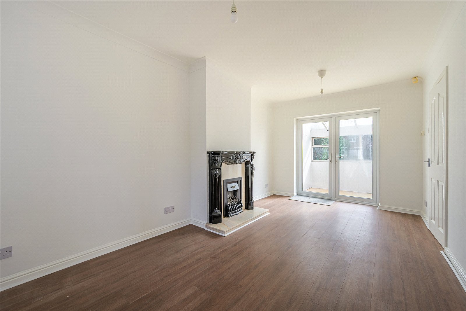 Hawkley Road, Deansfield, Wolverhampton, WV1 - DB Roberts