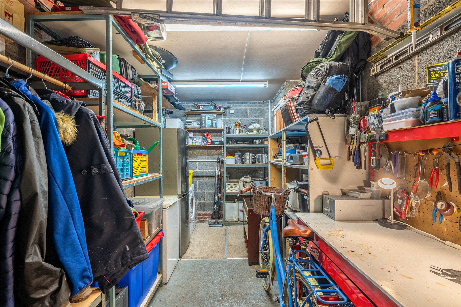 Gainsborough Way, Shawbirch, Telford, TF5 - DB Roberts