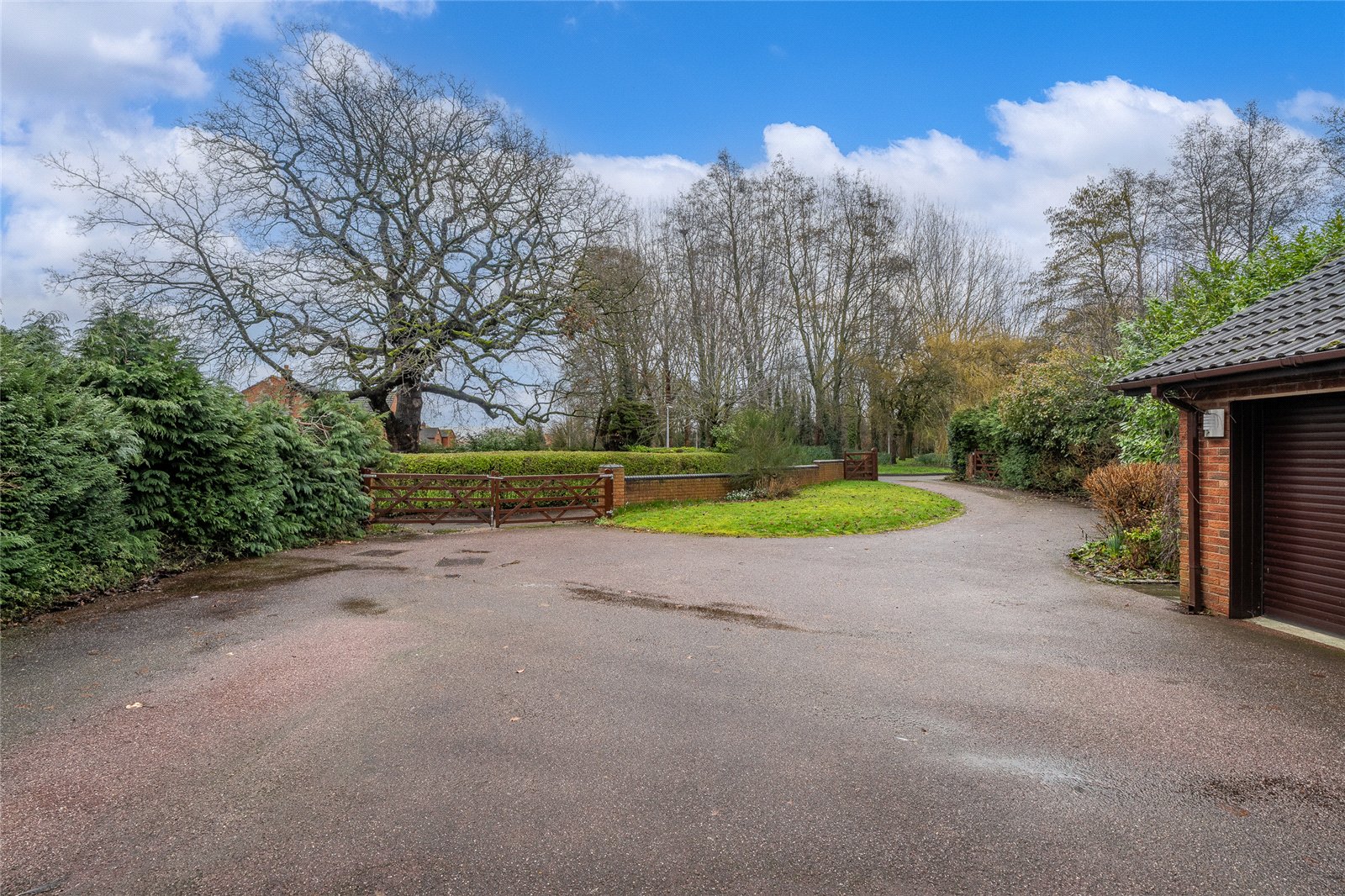 Harrington Heath, Shawbirch, Telford, TF5 - DB Roberts