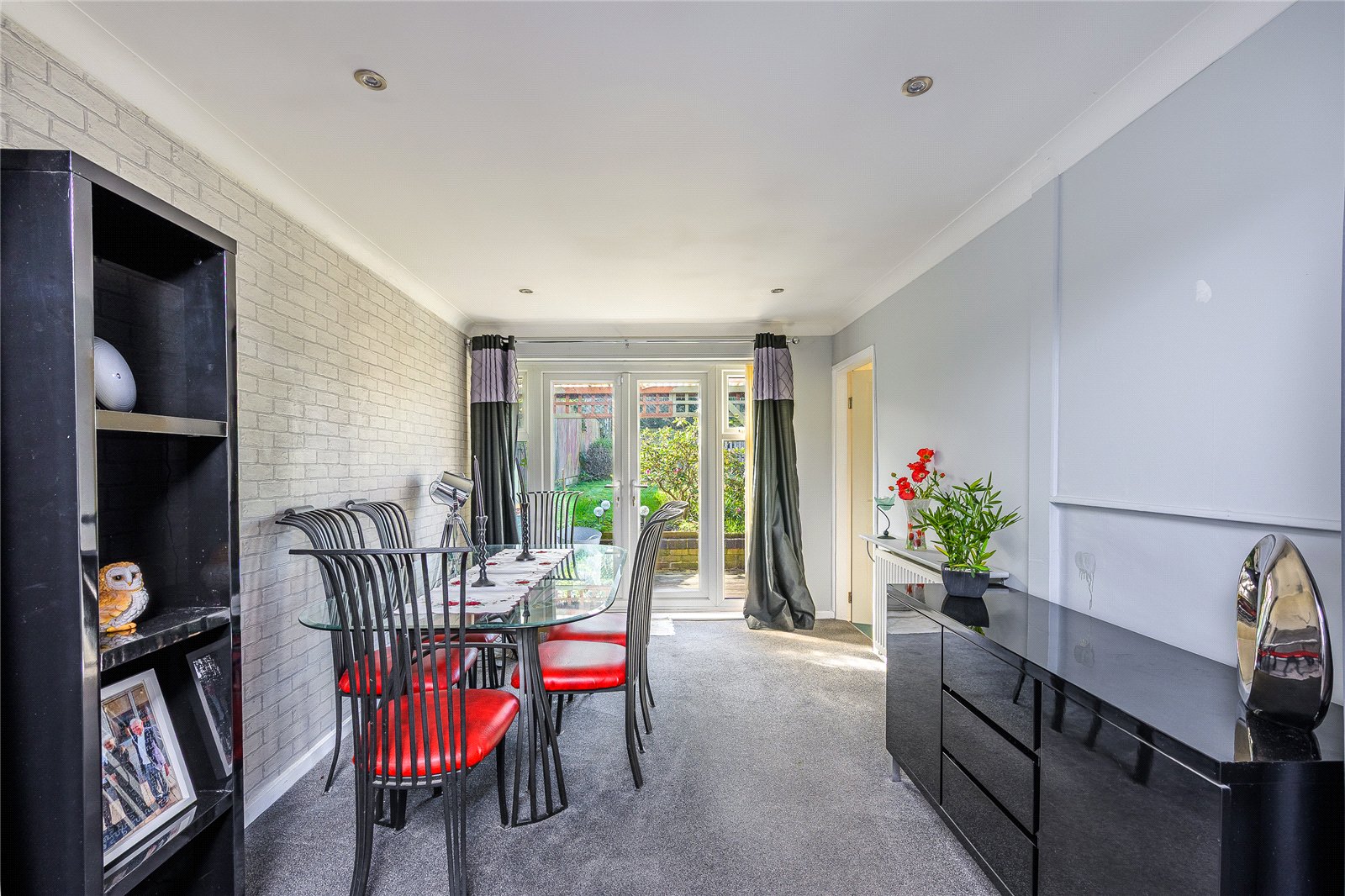 Ash Lea Drive, Donnington, Telford, TF2 - DB Roberts