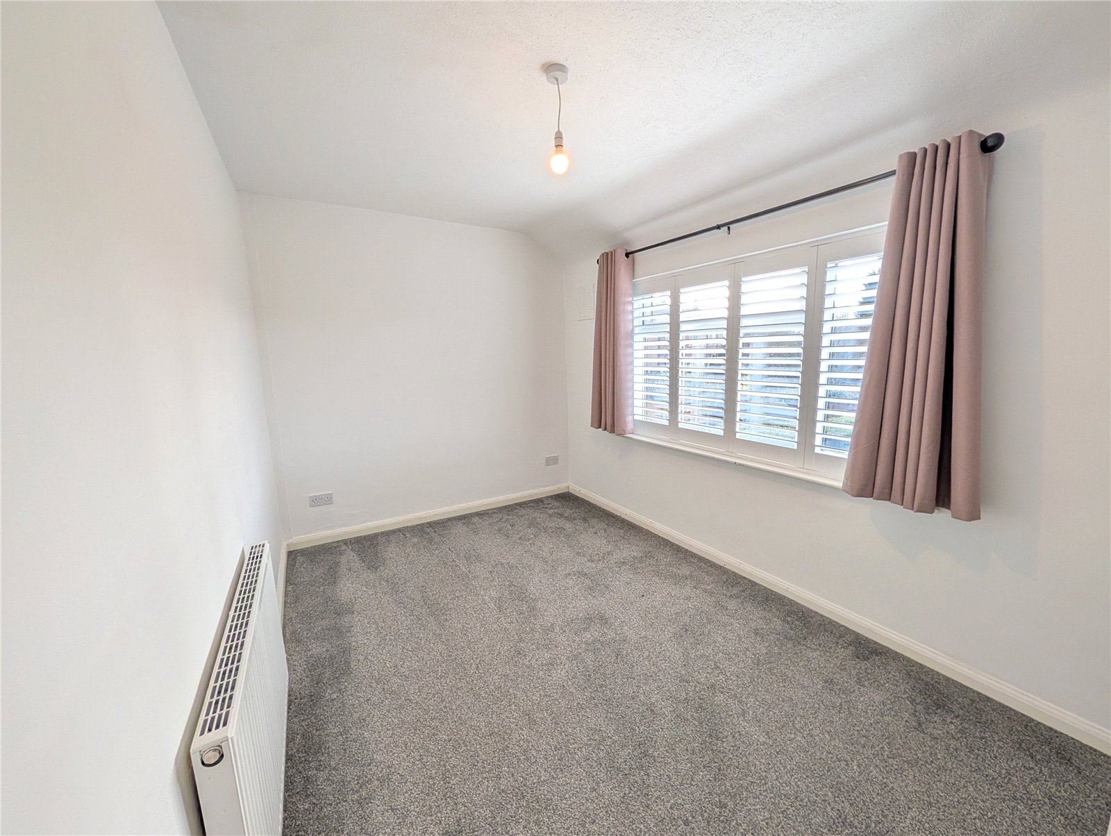 St. Cuthberts Crescent, Albrighton, Wolverhampton, WV7 - DB Roberts