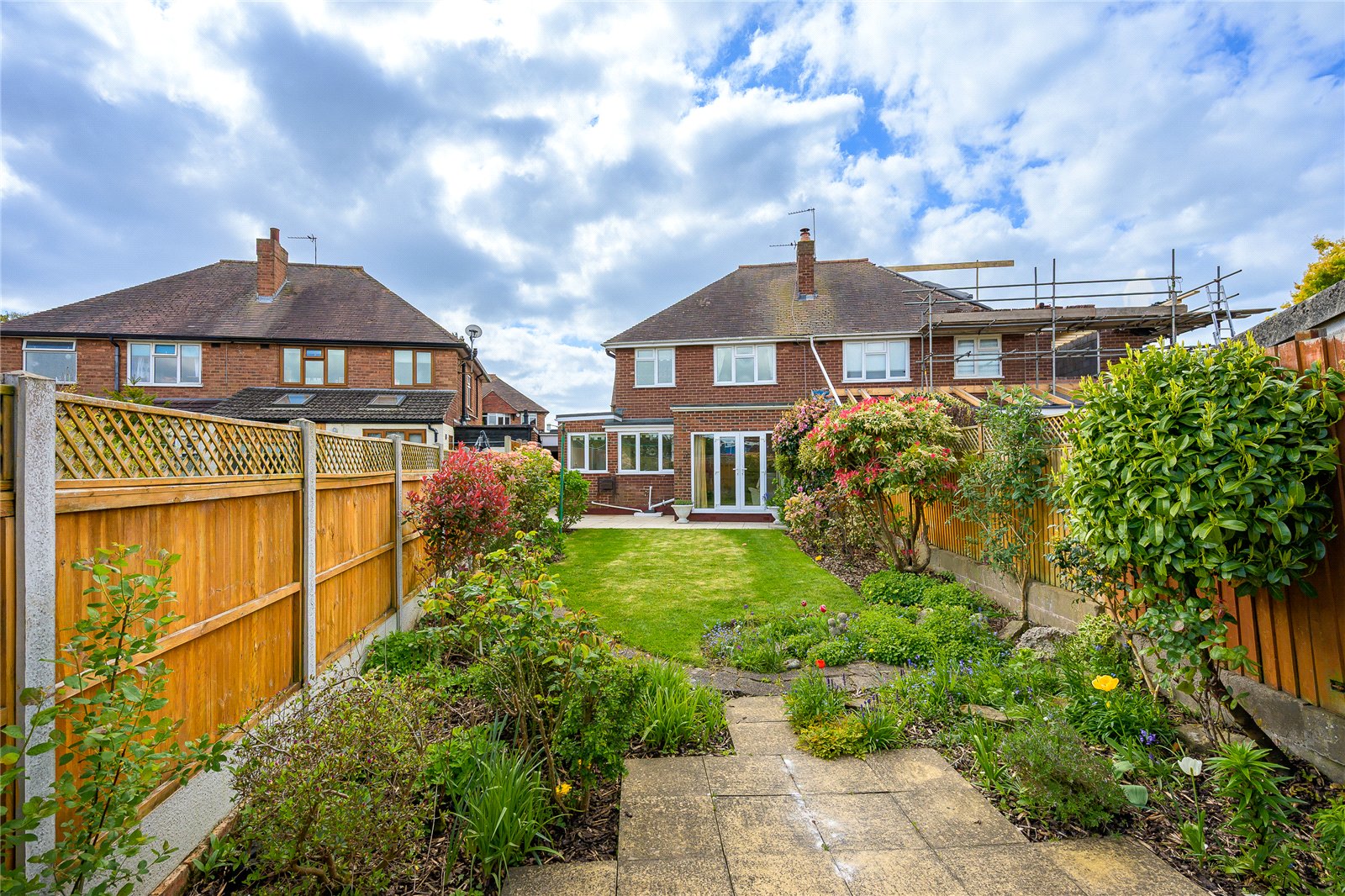 Madeira Avenue, Codsall, Wolverhampton, WV8 - DB Roberts