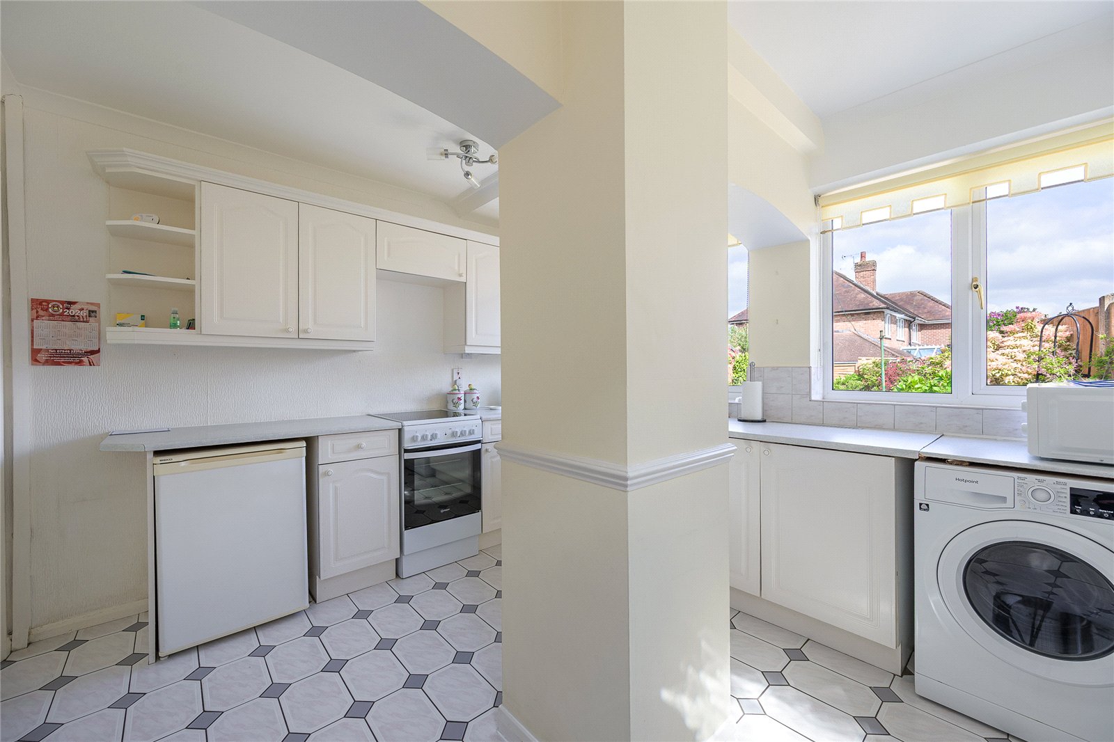 Madeira Avenue, Codsall, Wolverhampton, WV8 - DB Roberts