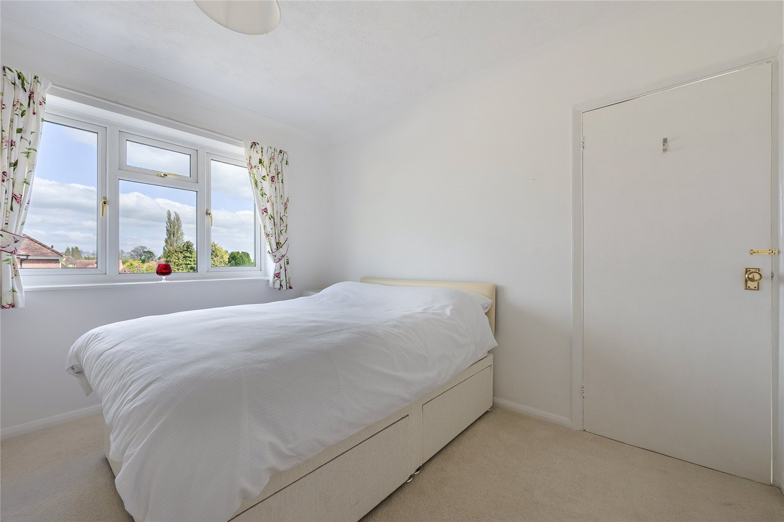 Madeira Avenue, Codsall, Wolverhampton, WV8 - DB Roberts