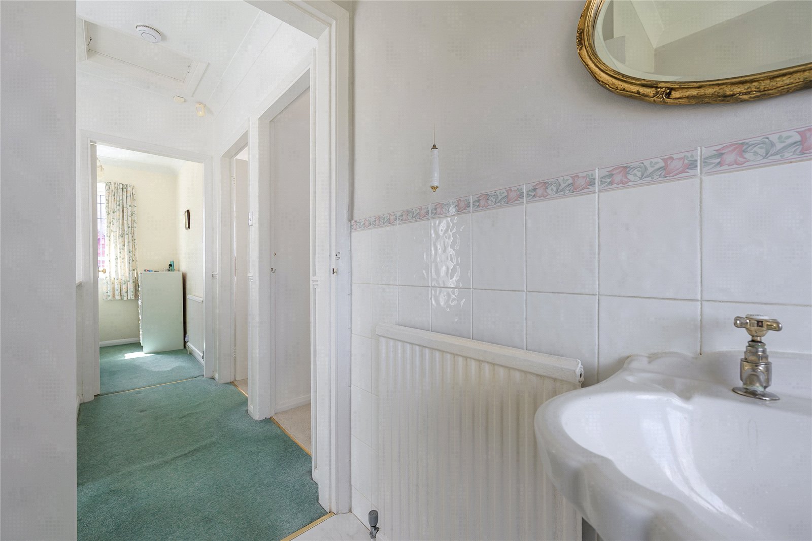 Madeira Avenue, Codsall, Wolverhampton, WV8 - DB Roberts