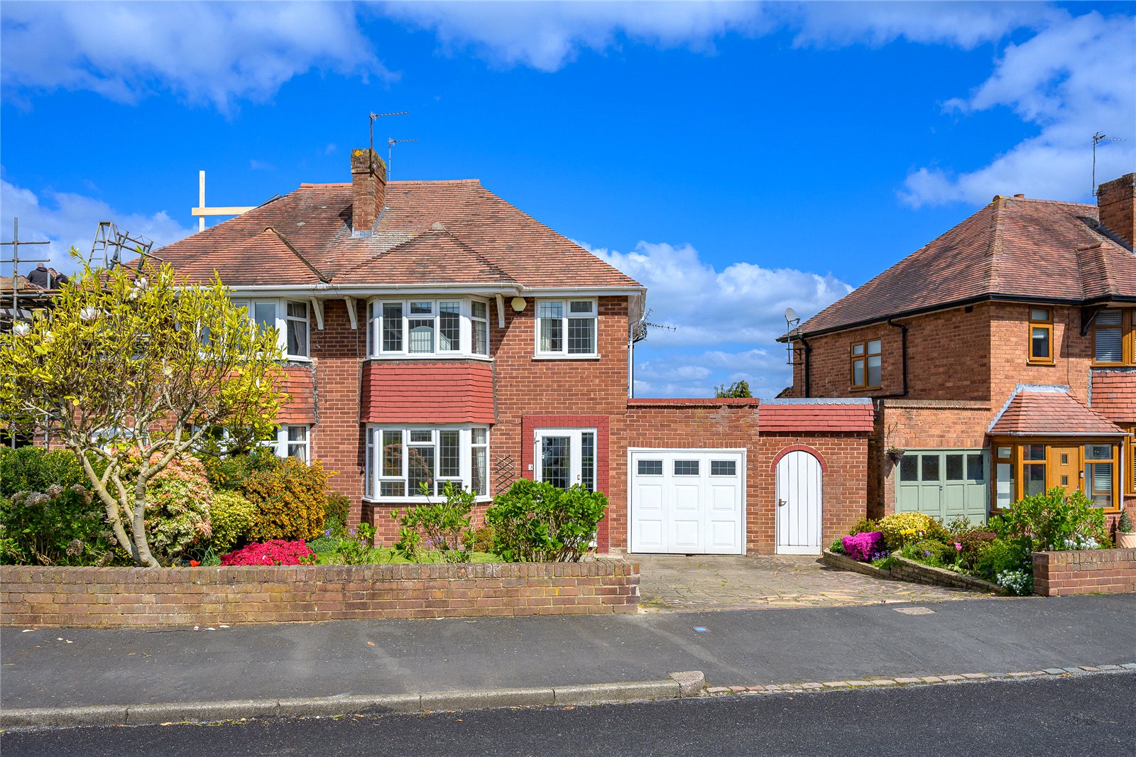 Madeira Avenue, Codsall, Wolverhampton, WV8 - DB Roberts