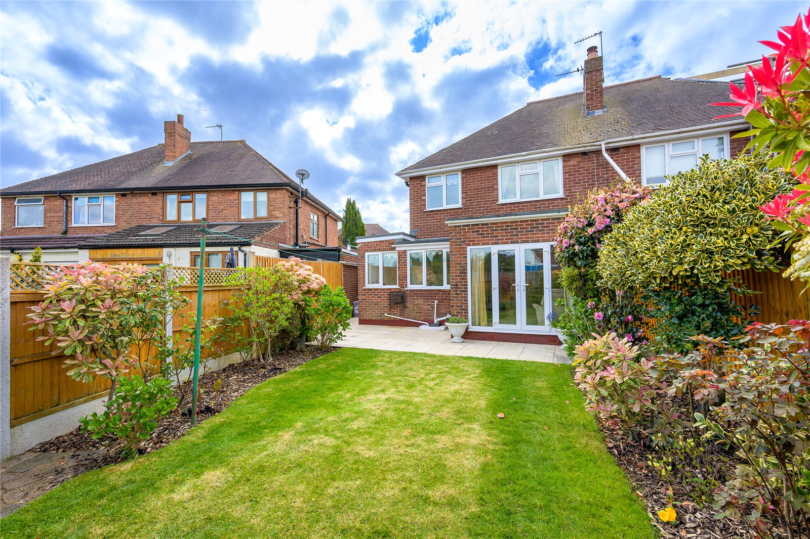 Madeira Avenue, Codsall, Wolverhampton, WV8 - DB Roberts