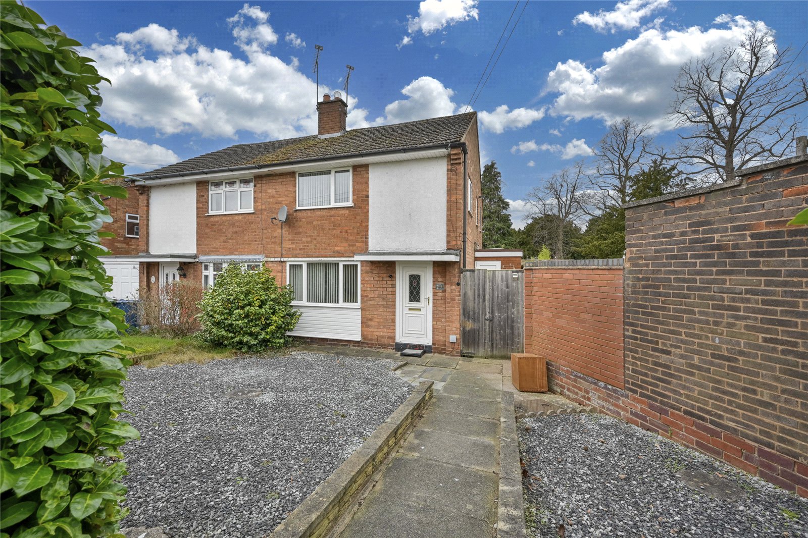 Farmdown Road, Baswich, Stafford, ST17 - DB Roberts