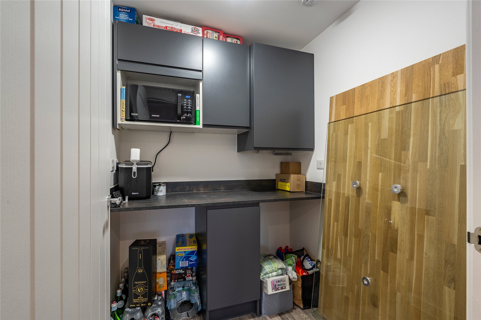 William Barber Meadow, Priorslee, Telford, TF2 - DB Roberts