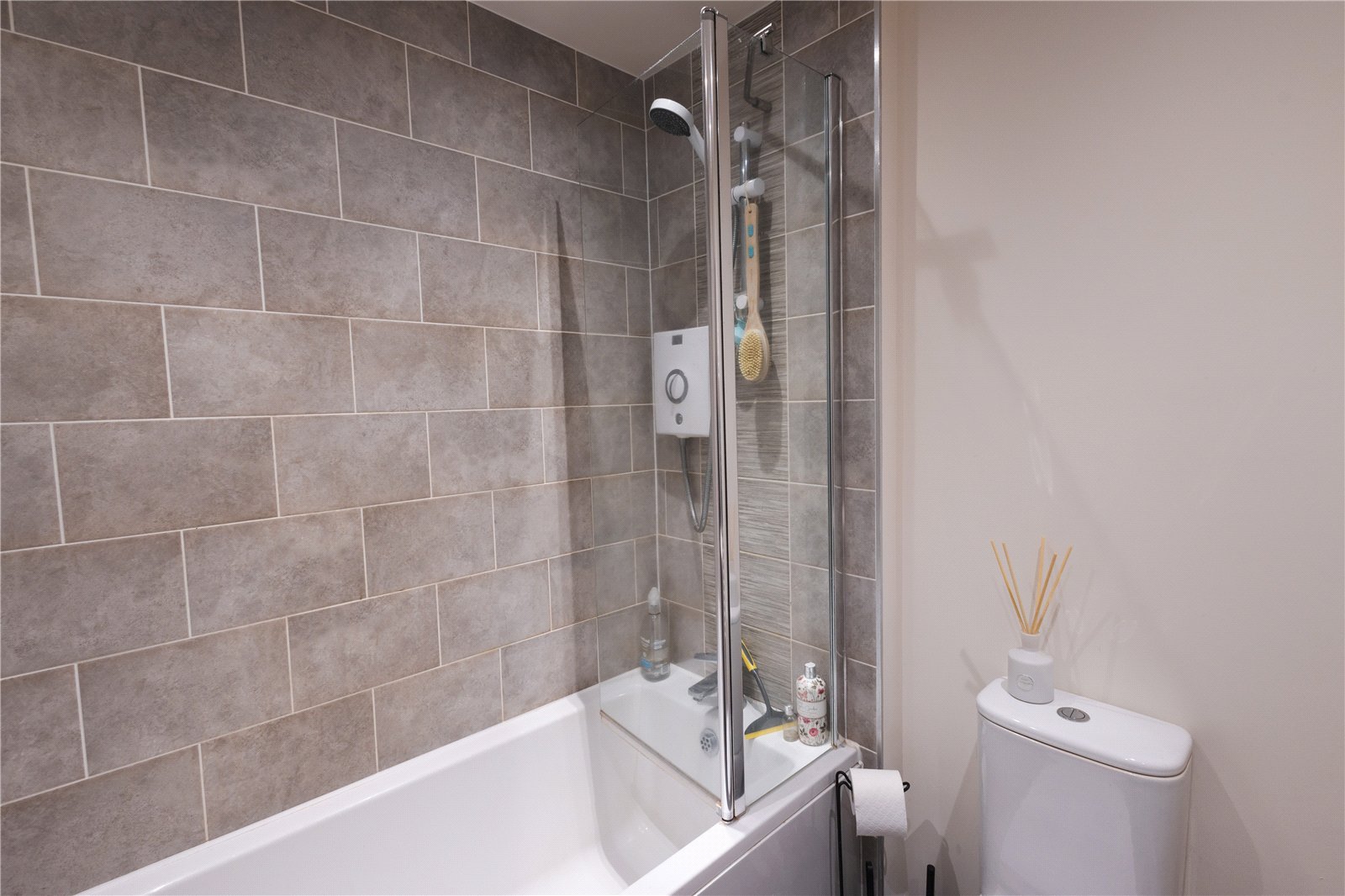 Jackson Drive, Doseley, Telford, TF4 - DB Roberts