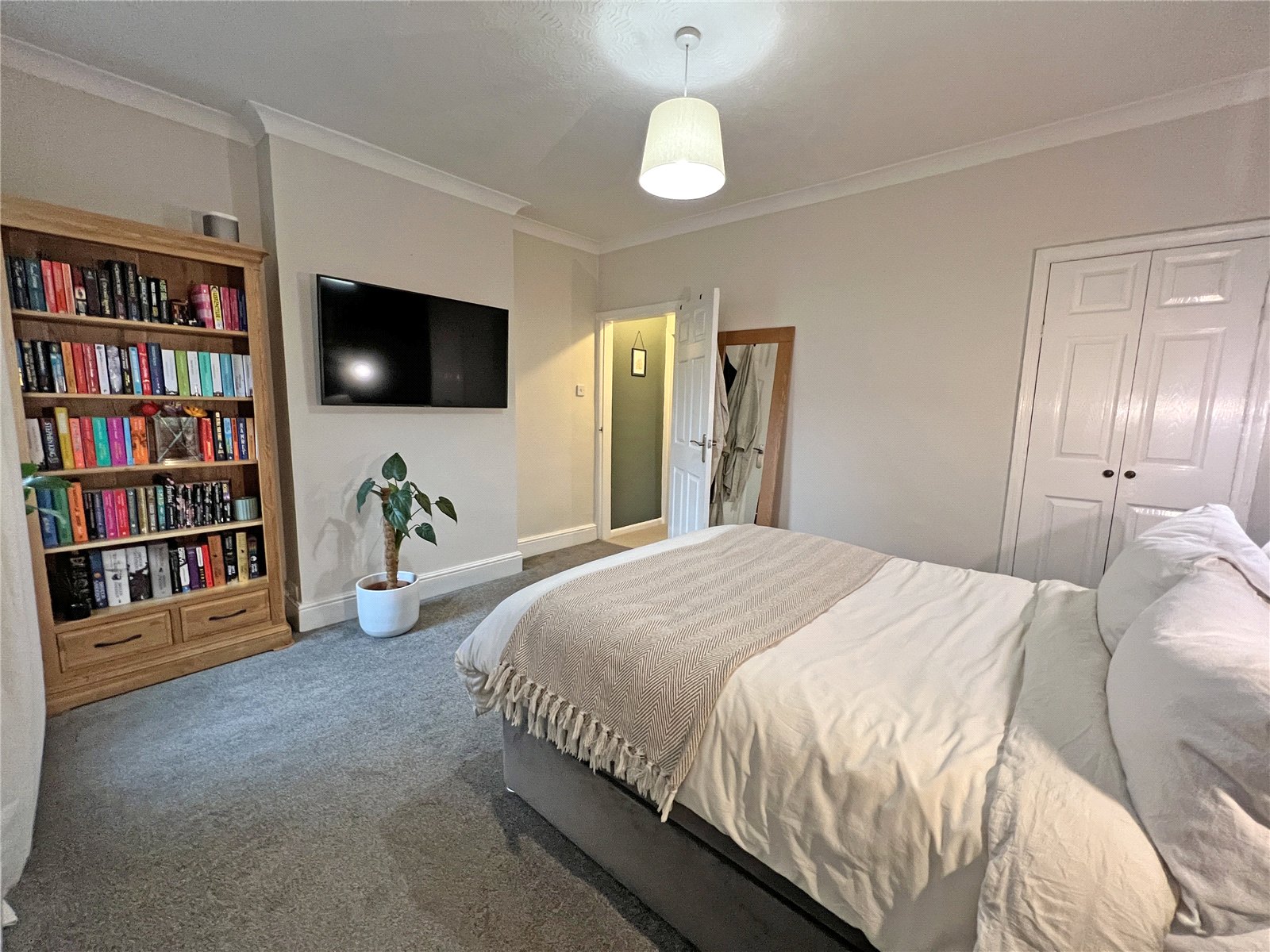 Slaney Street, Oakengates, Telford, TF2 - DB Roberts