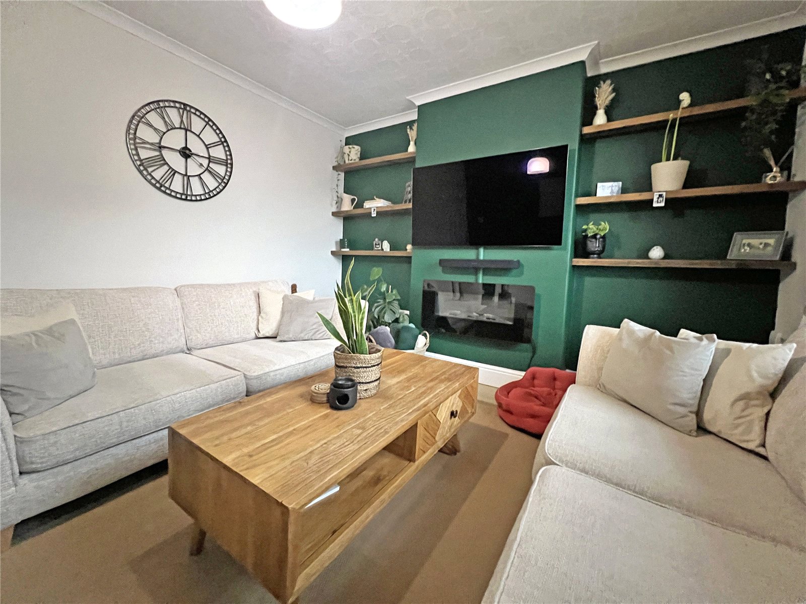Slaney Street, Oakengates, Telford, TF2 - DB Roberts