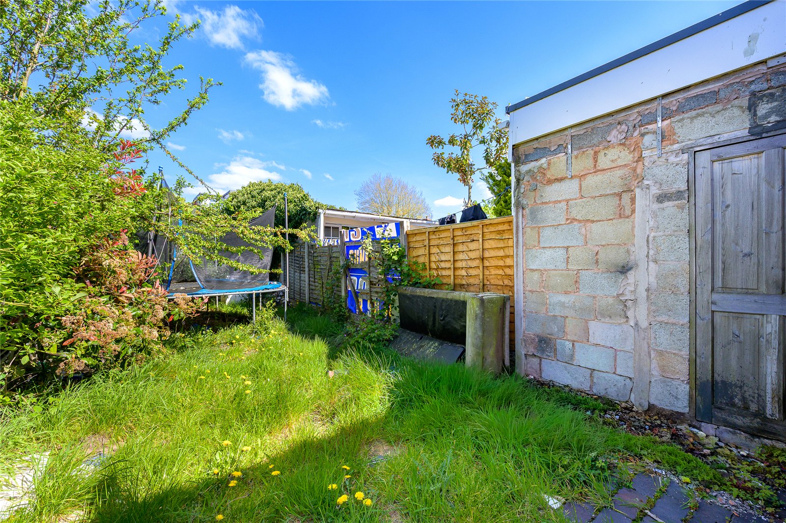 Bamford Road, Pennfields, Wolverhampton, WV3 - DB Roberts