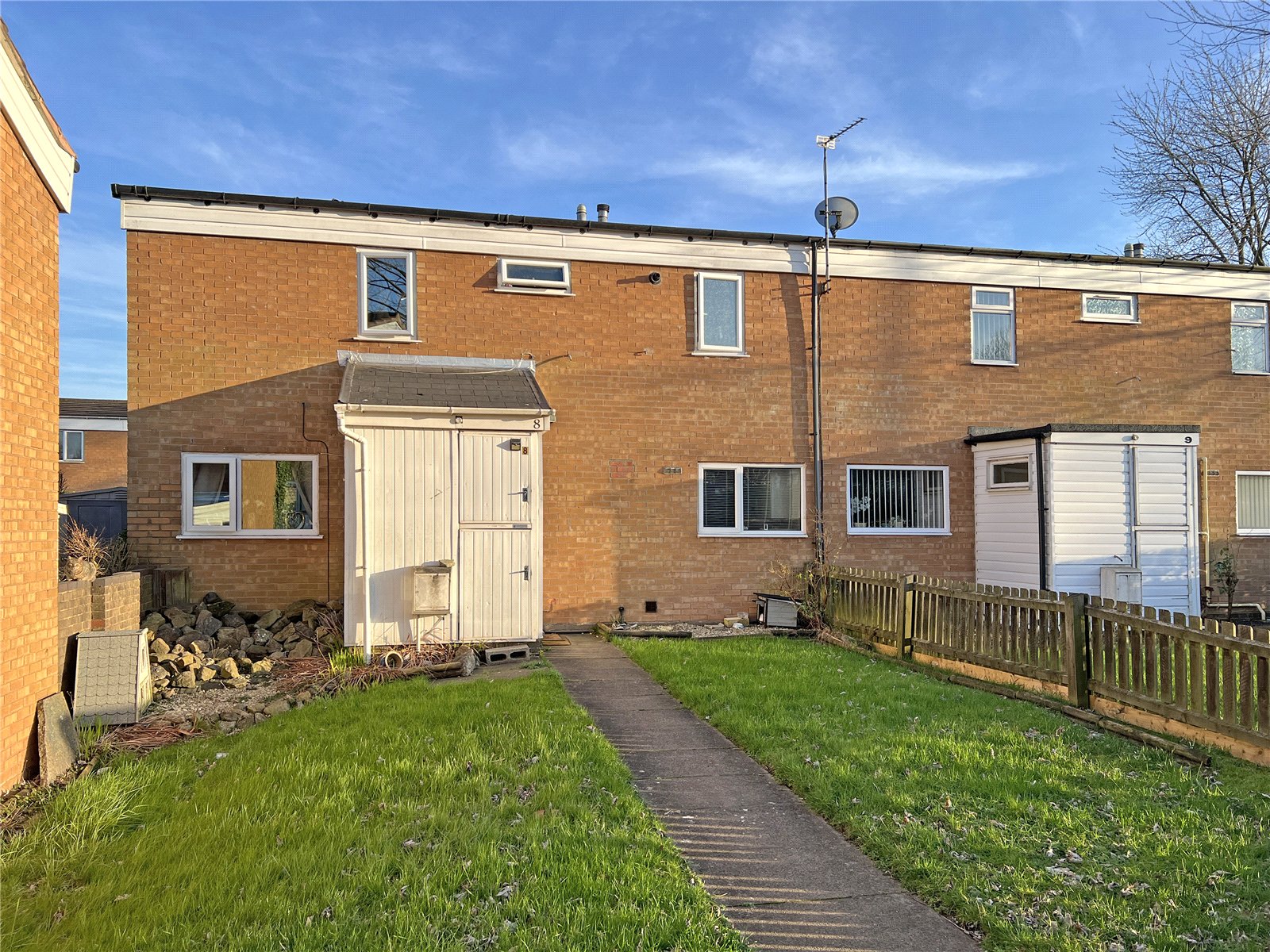 Weybridge, Woodside, Telford, TF7 - DB Roberts