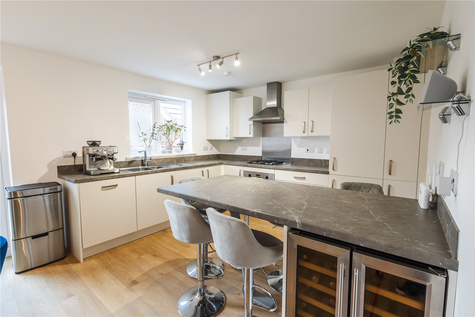 John Rushton Drive, Priorslee, Telford, TF2 - DB Roberts