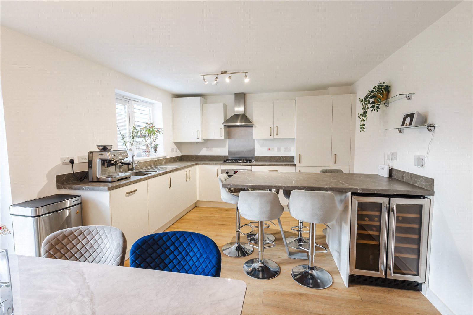 John Rushton Drive, Priorslee, Telford, TF2 - DB Roberts