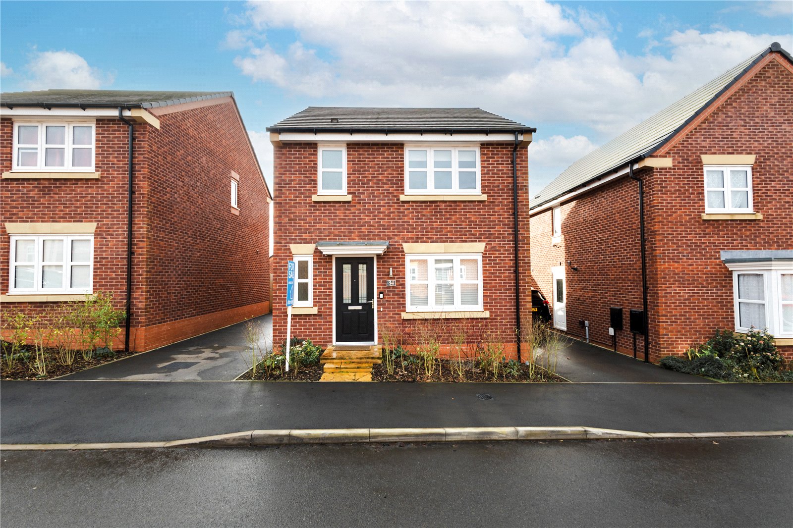 John Rushton Drive, Priorslee, Telford, TF2 - DB Roberts