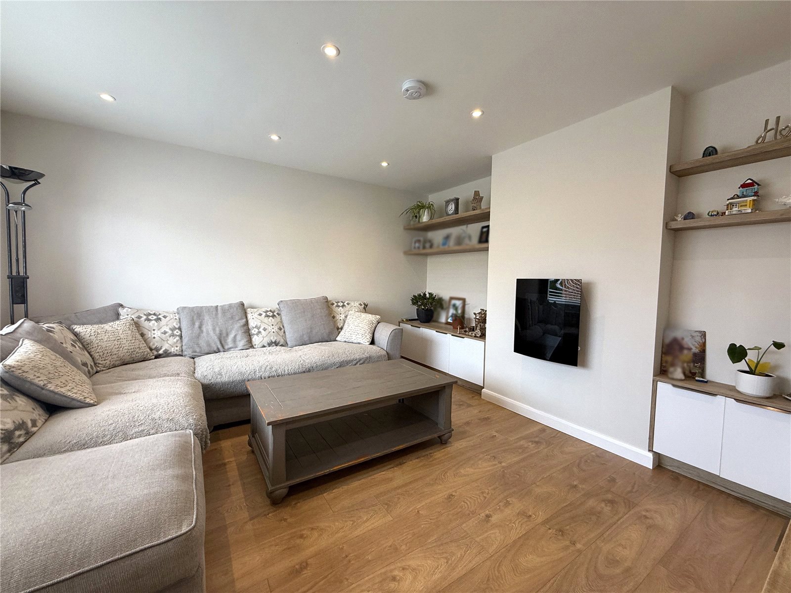 Morville Road, Heath Farm, Shrewsbury, SY1 - DB Roberts