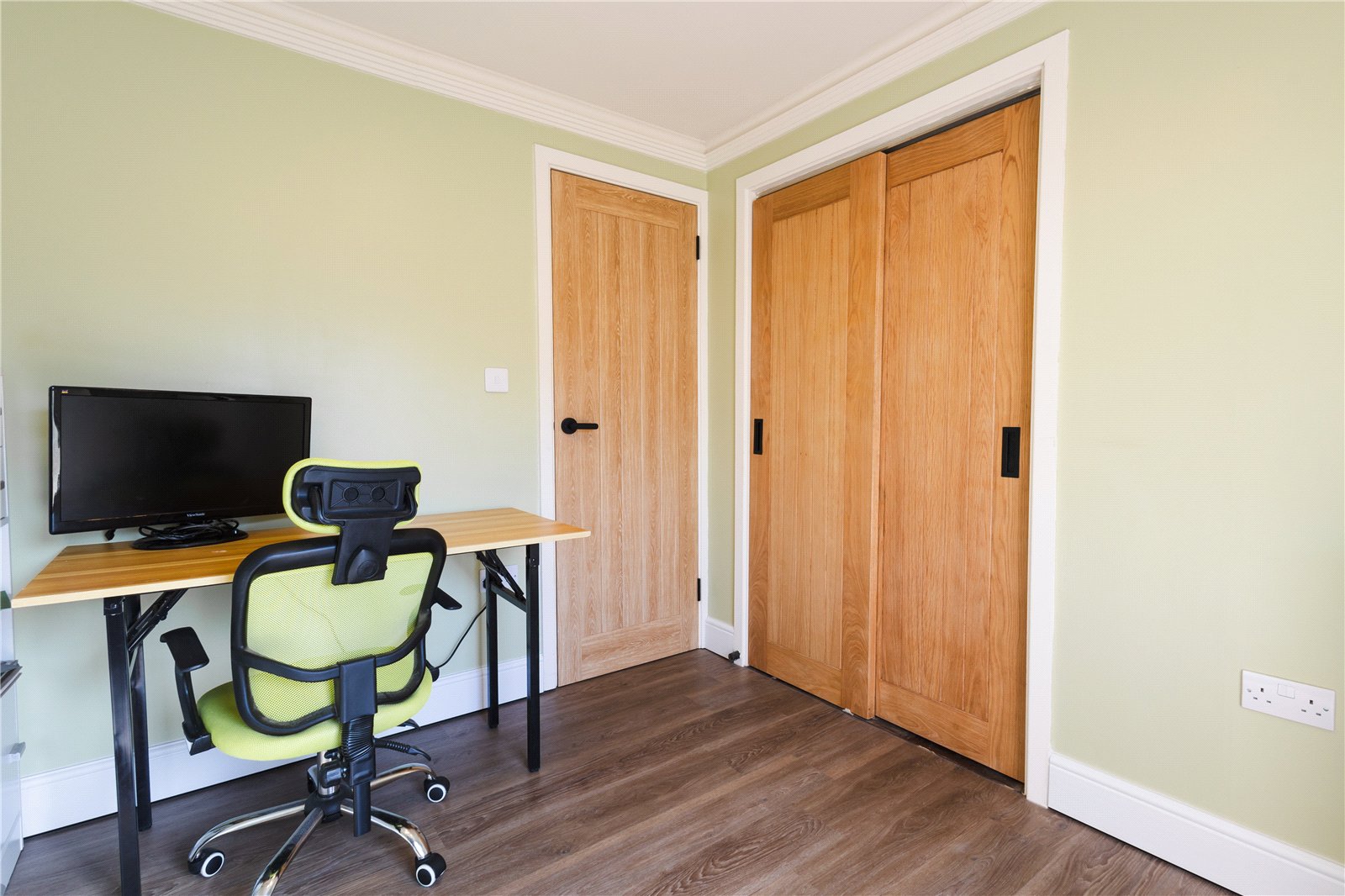 Ruskin Way, Aqueduct, Telford, TF3 - DB Roberts